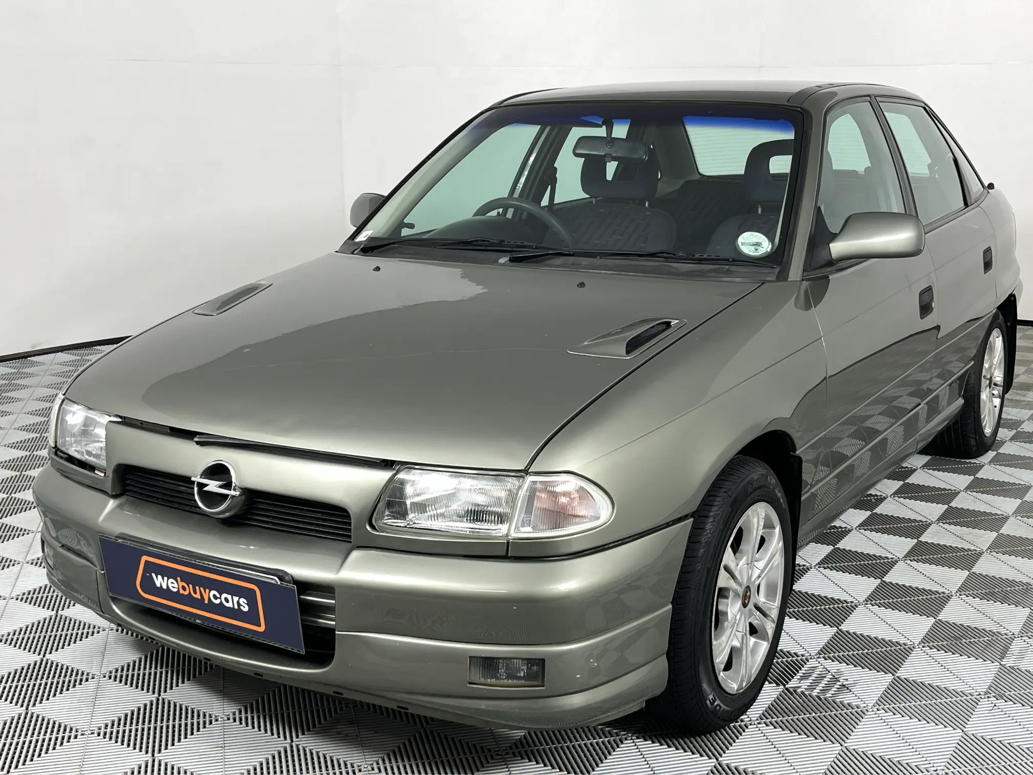 1999 Opel Astra 200i A/C