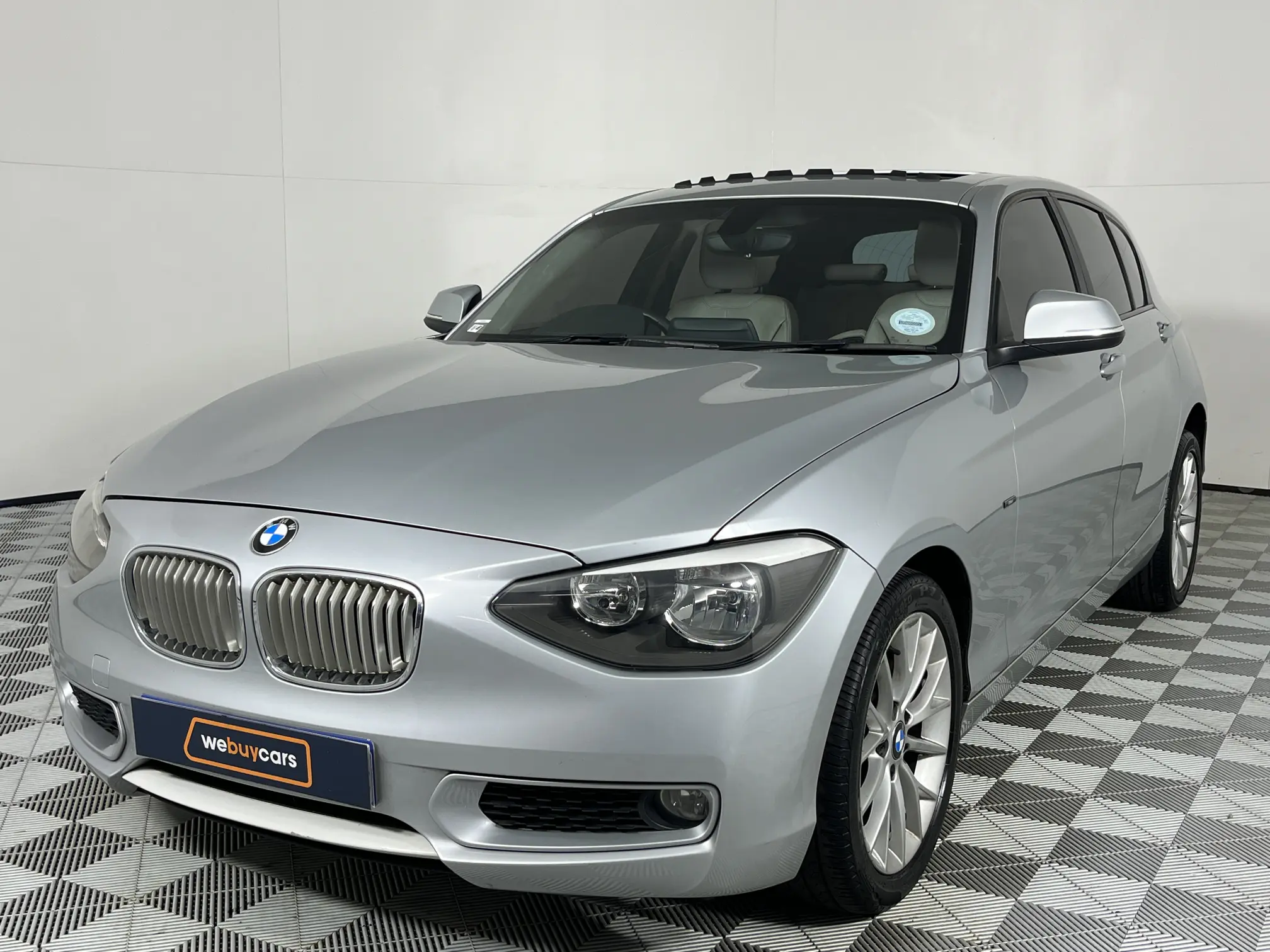 2012 BMW 1 Series 118i Urban Line 5-Door Auto (F20)