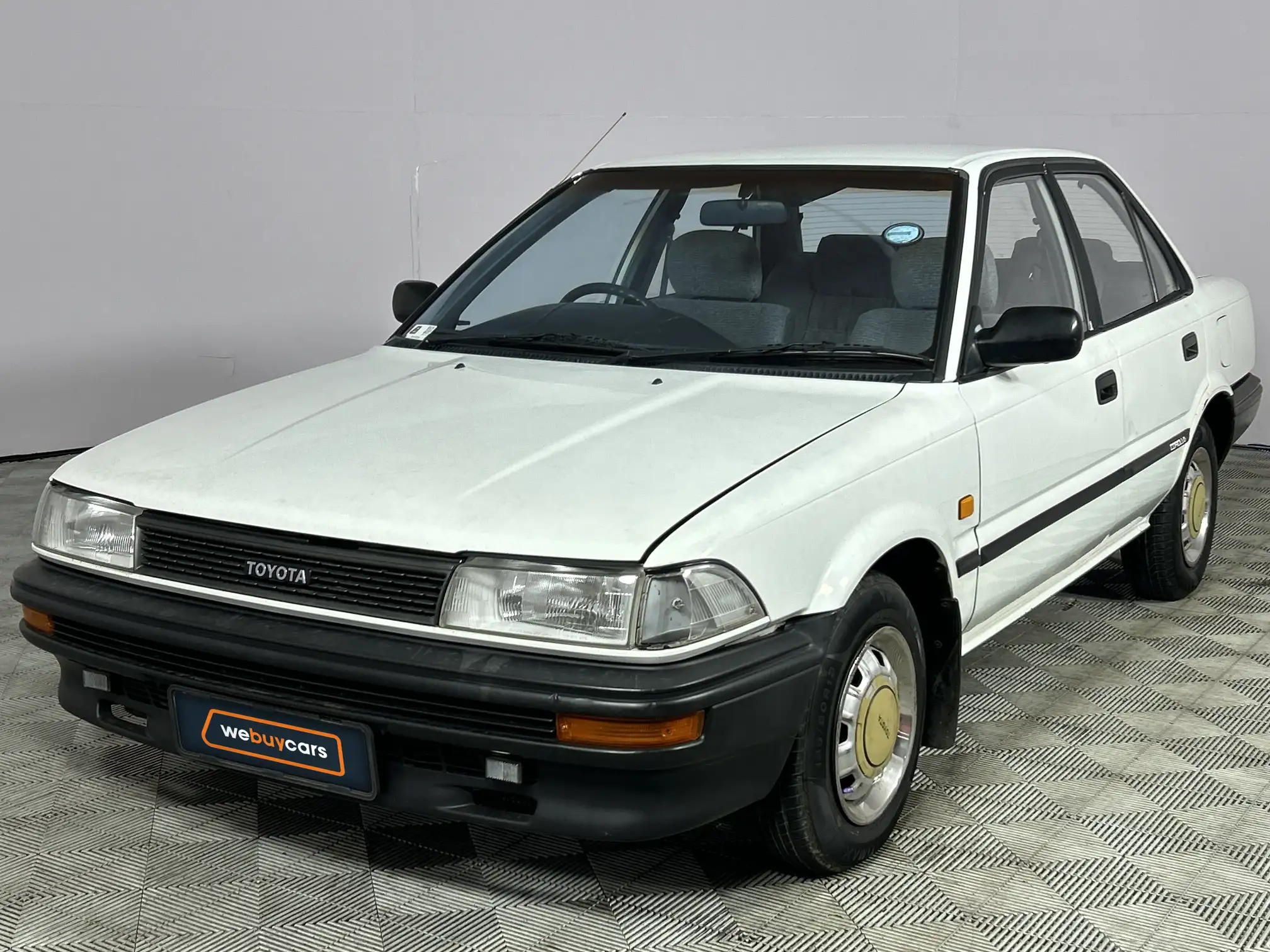 1990 Toyota Corolla