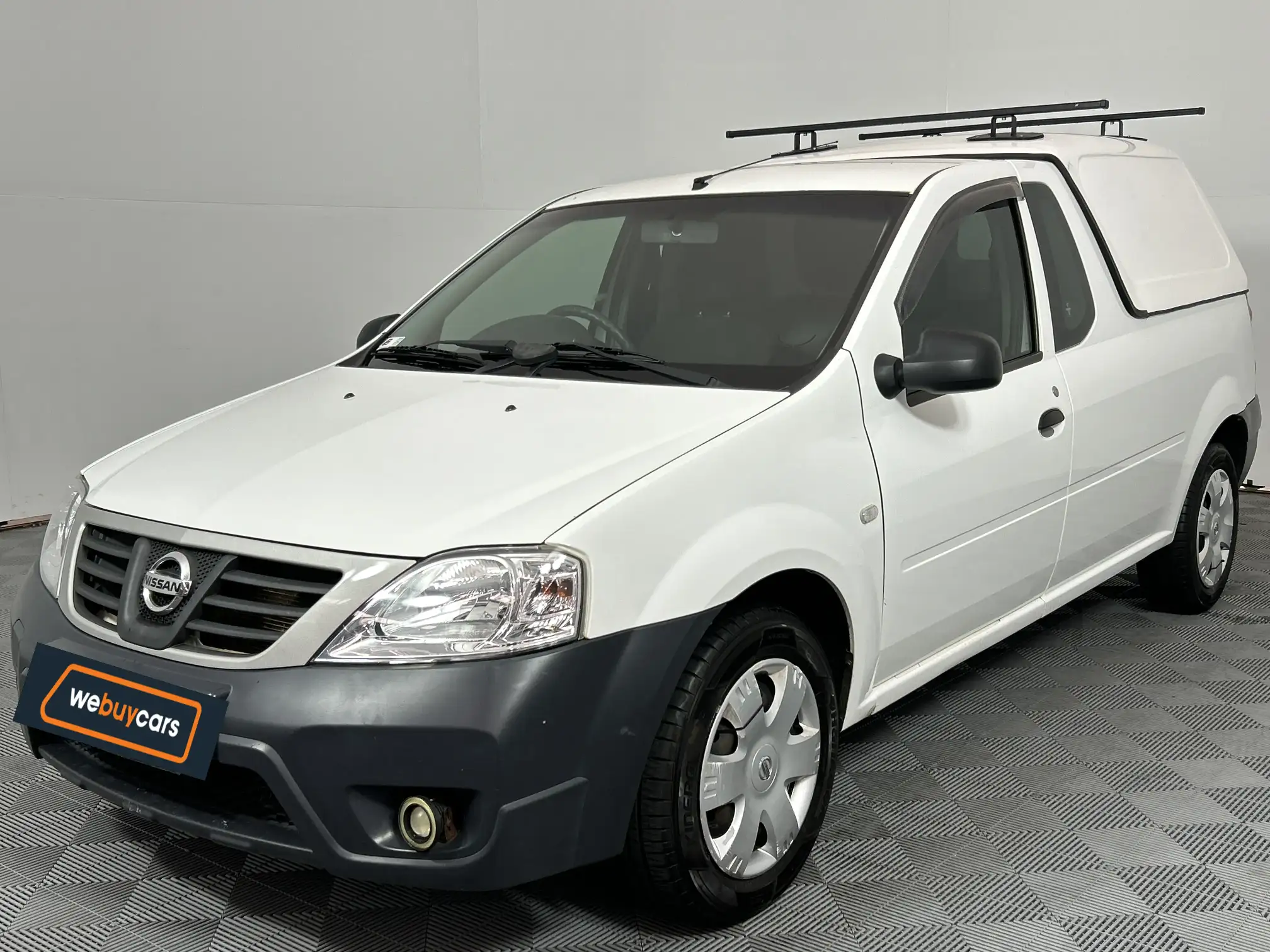 Nissan NP200