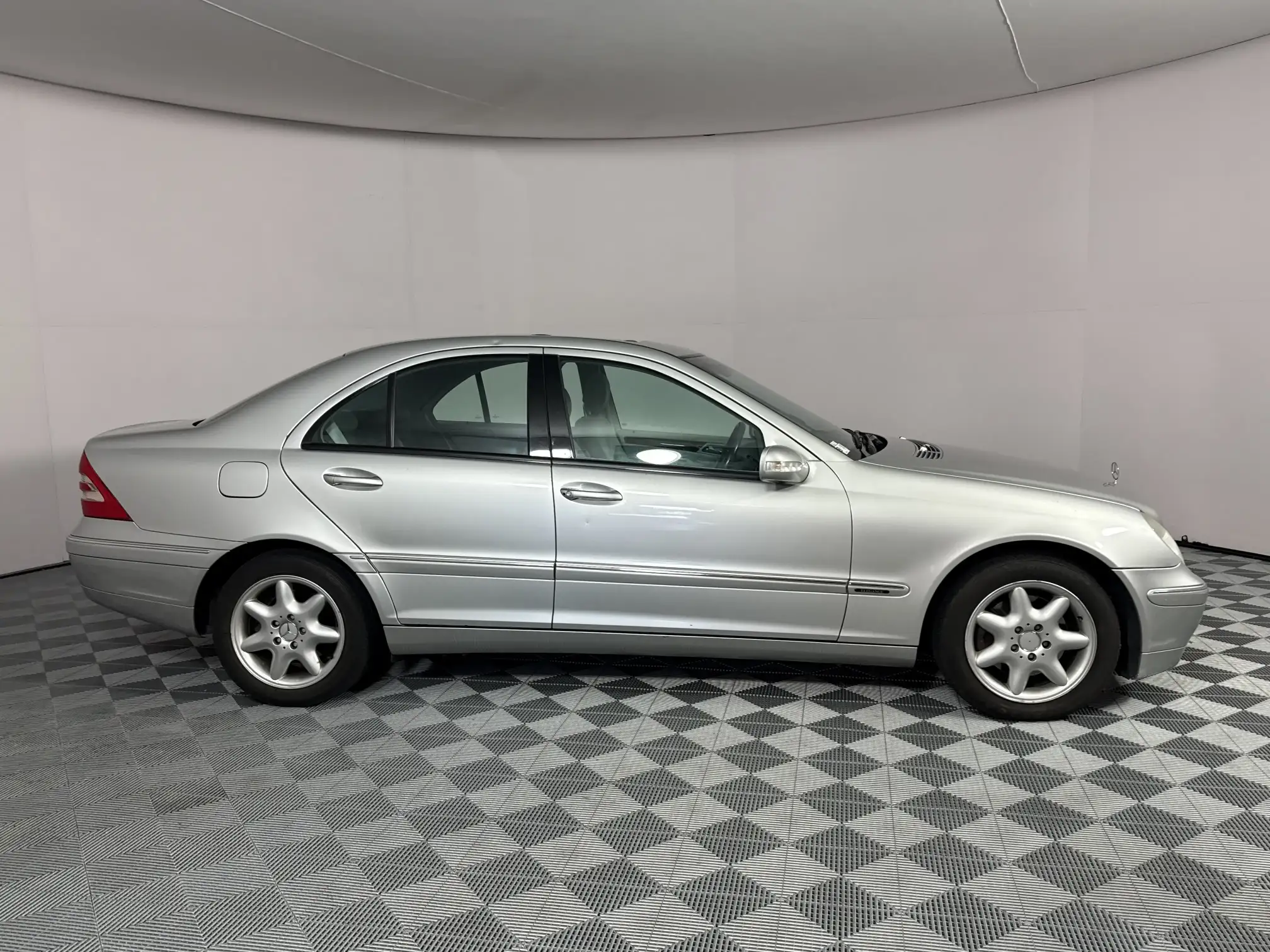 Mercedes-Benz C Class Sedan
