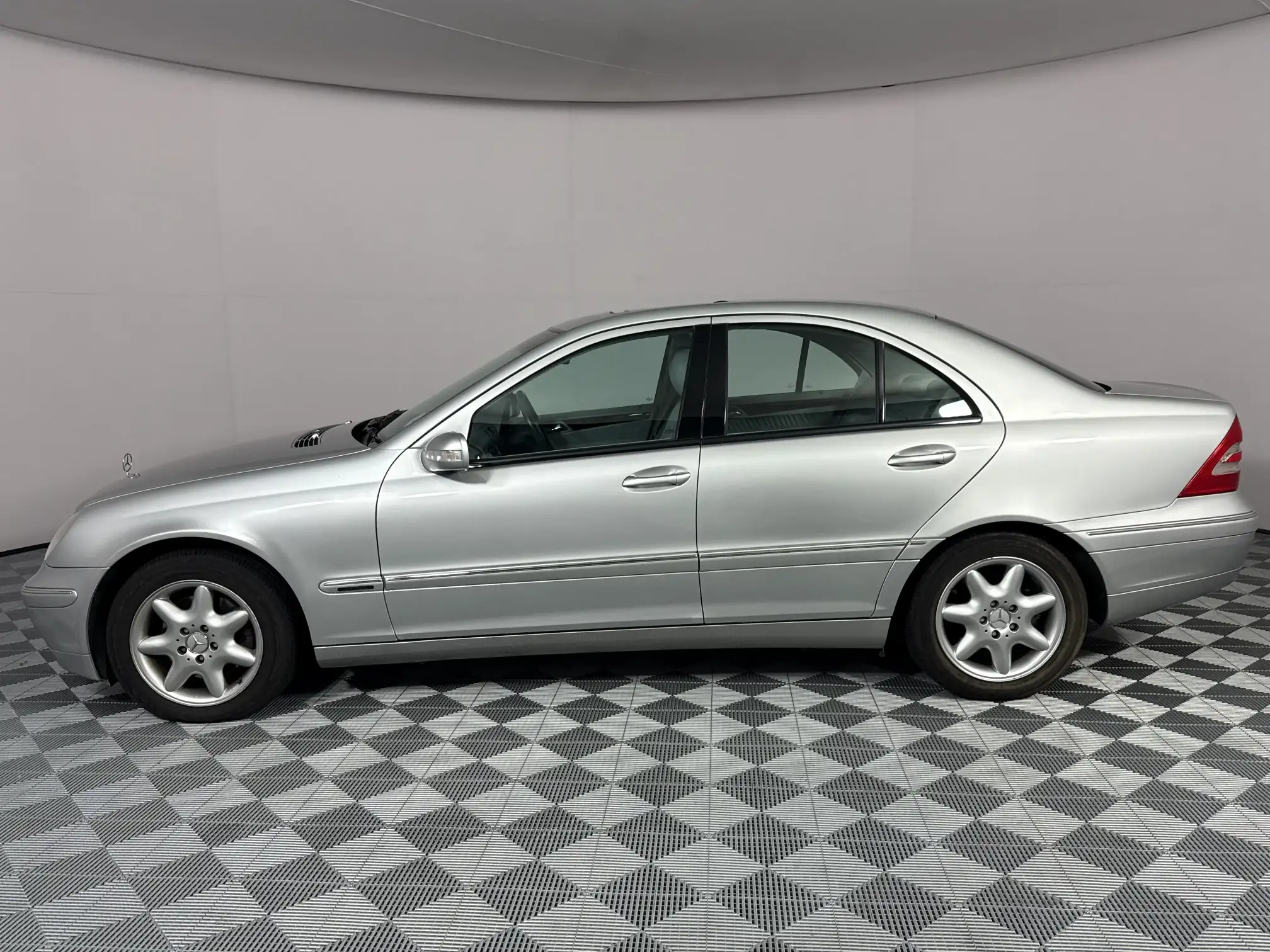 Mercedes-Benz C Class Sedan