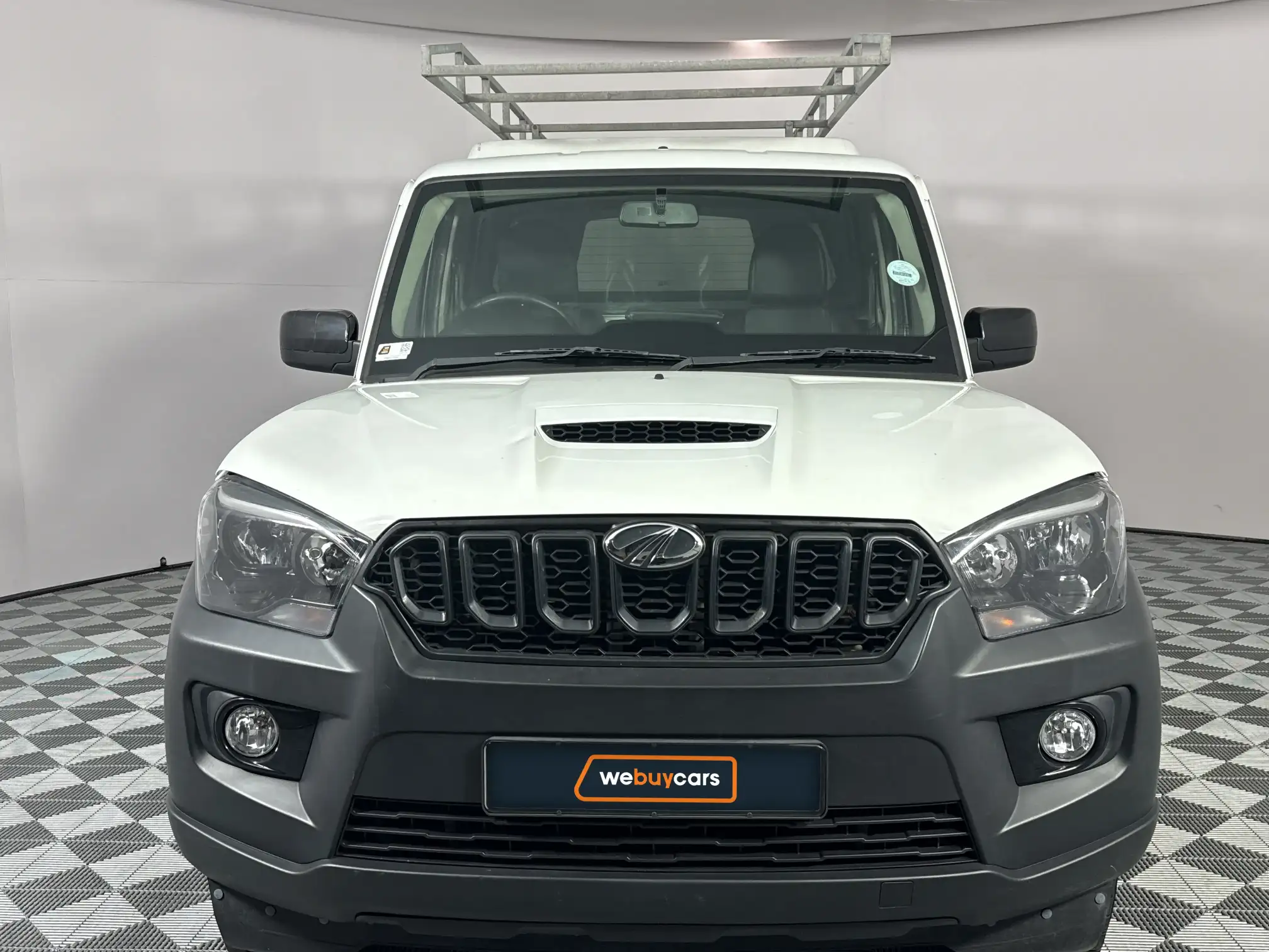 Mahindra PIK UP