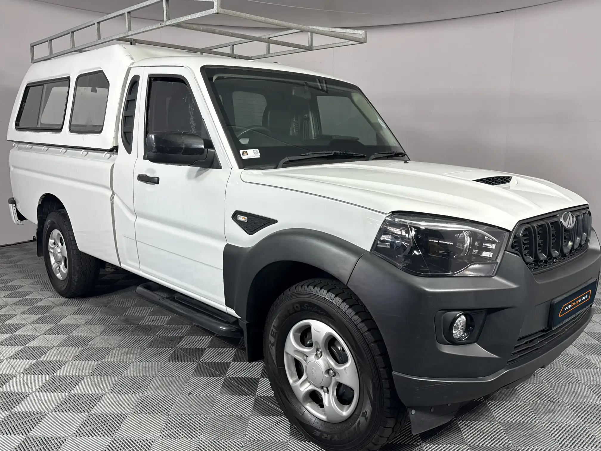 Mahindra PIK UP