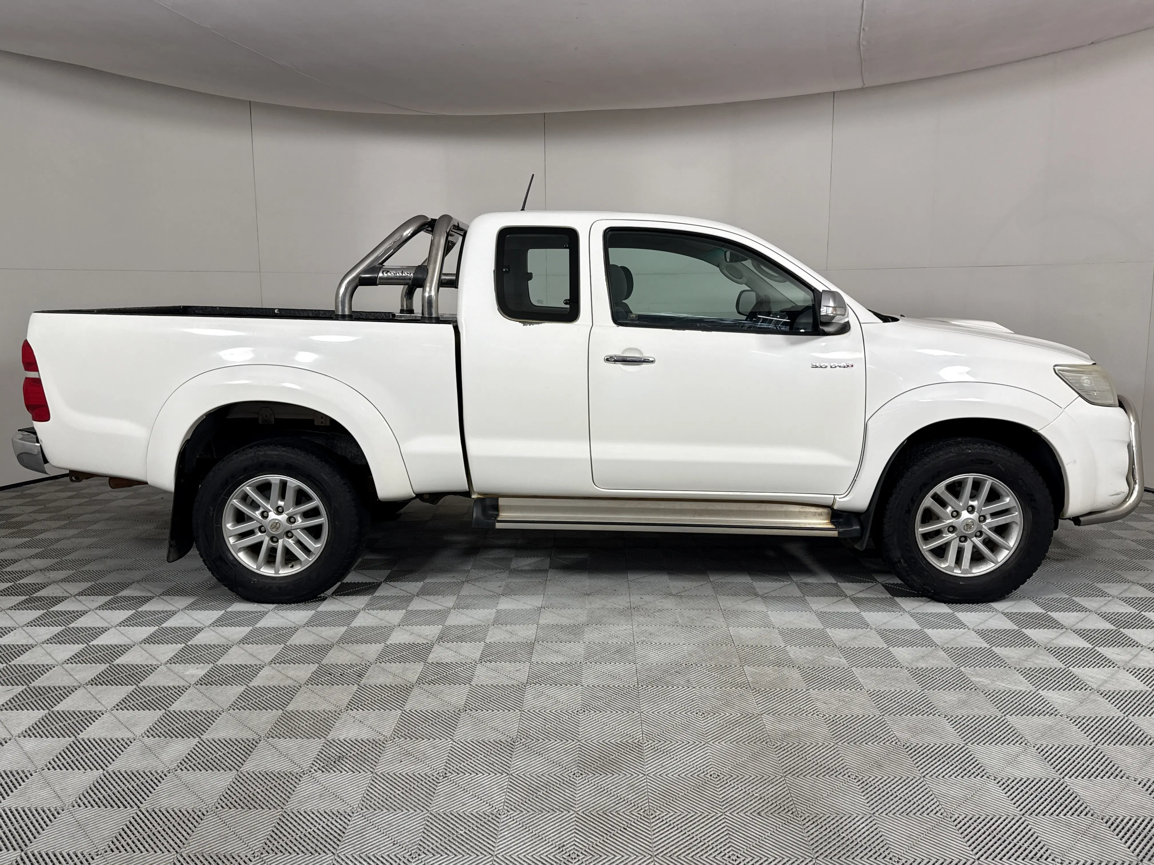2013 Toyota Hilux 3.0d-4d Raider Xtra CAB Pick Up Single Cab, photo 4