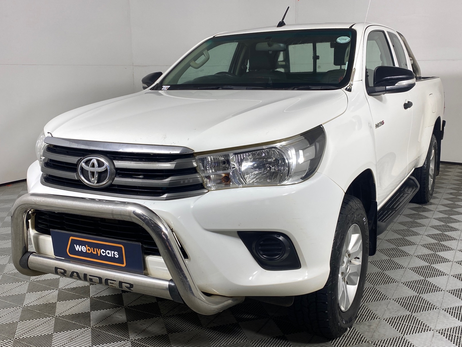 toyota-hilux-2-4-gd-6-rb-srx-p-u-extended-cab-for-sale-r-338-900