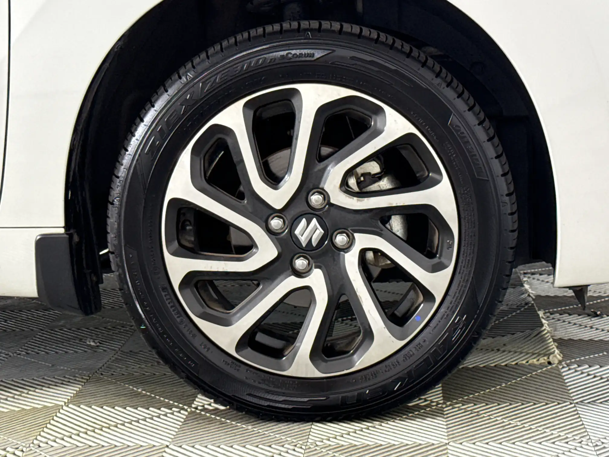Suzuki Baleno