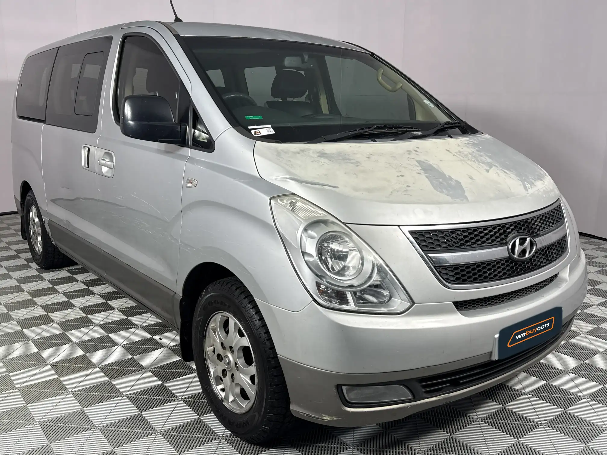Hyundai H-1