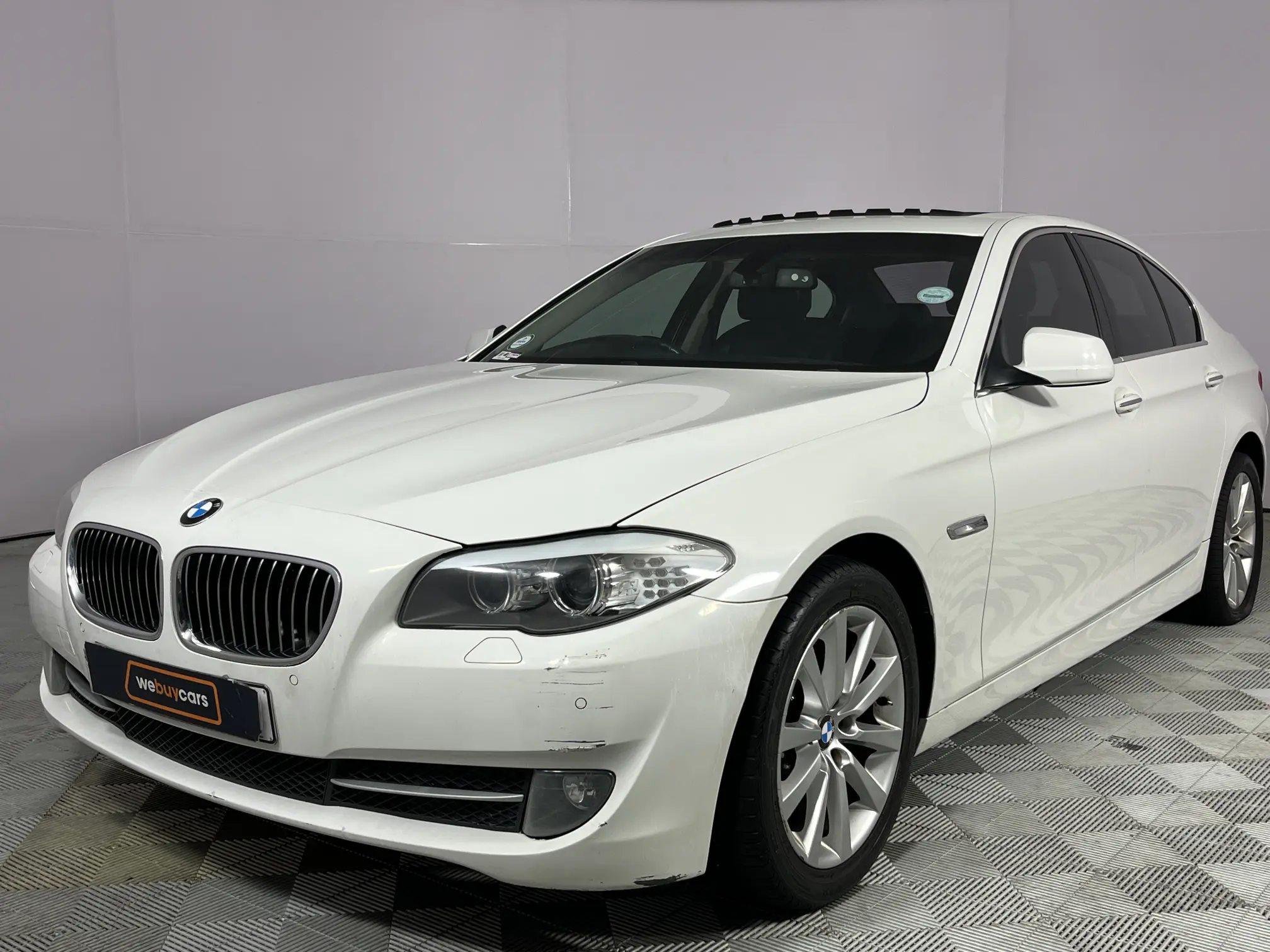 2010 BMW 5 Series 523i Auto (F10)