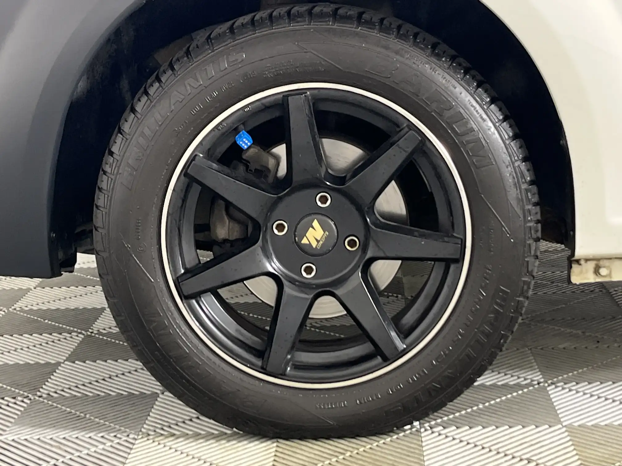 Nissan NP200