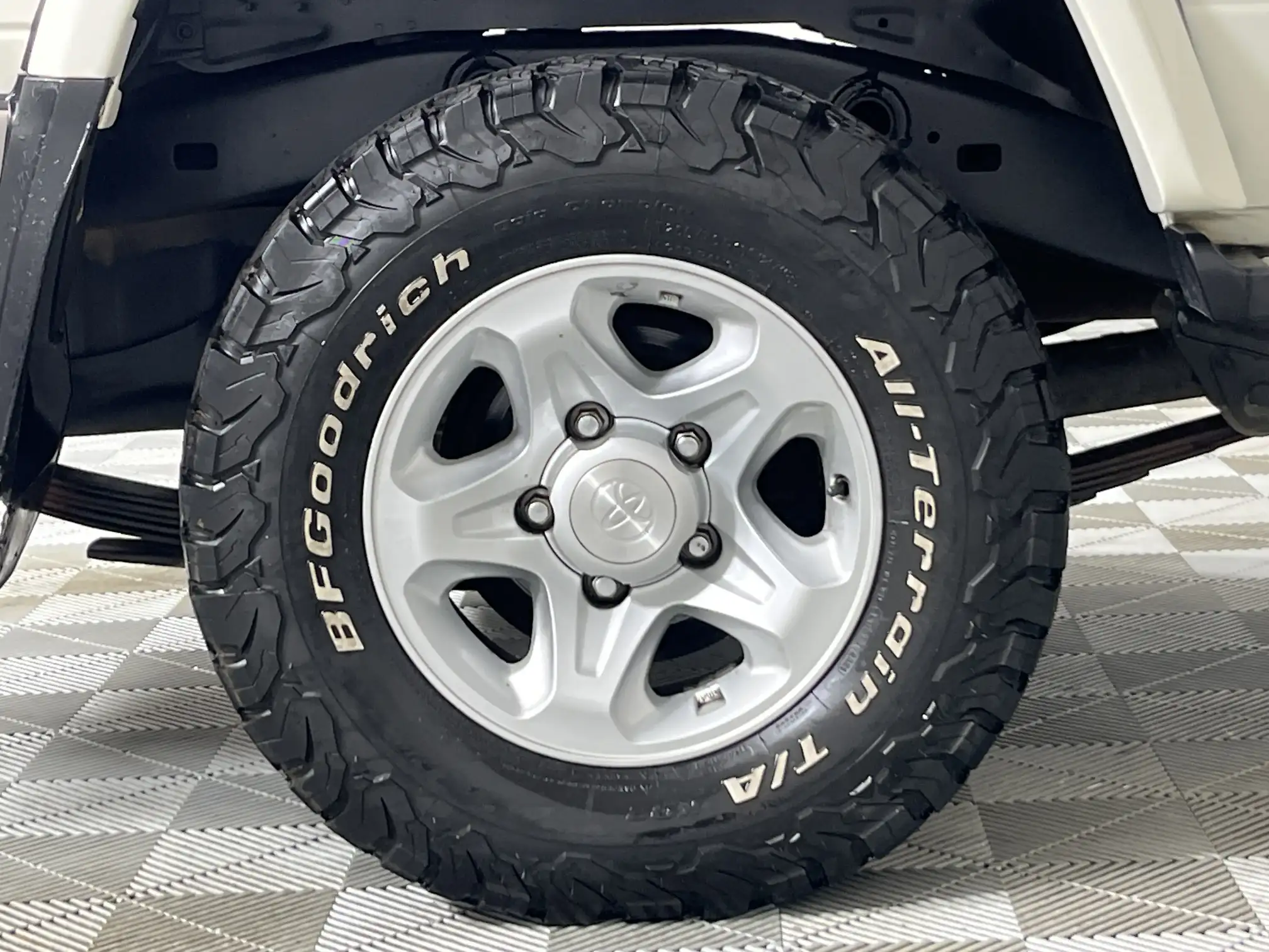 Toyota Land Cruiser 70 Series