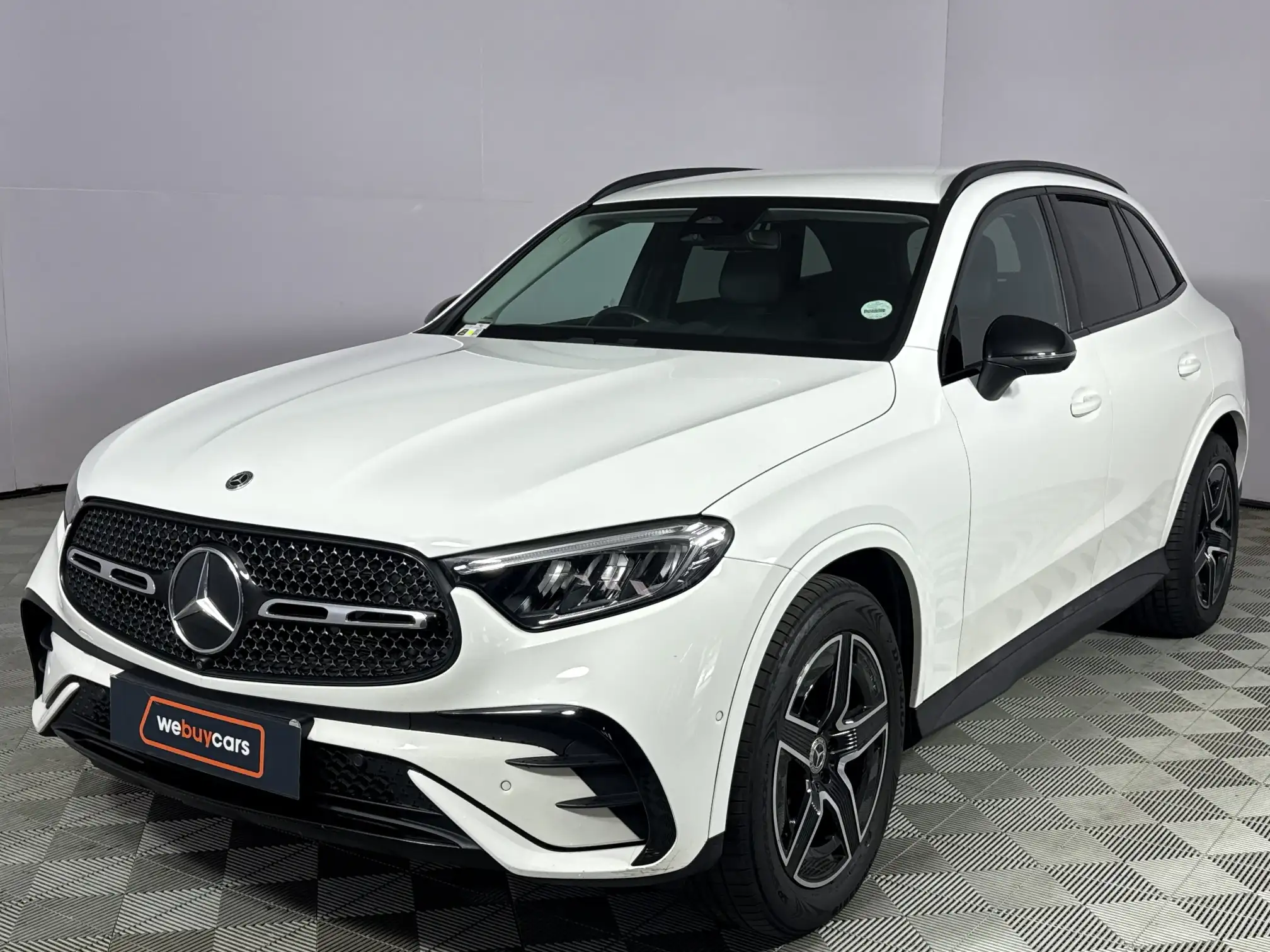 2023 Mercedes-Benz GLC