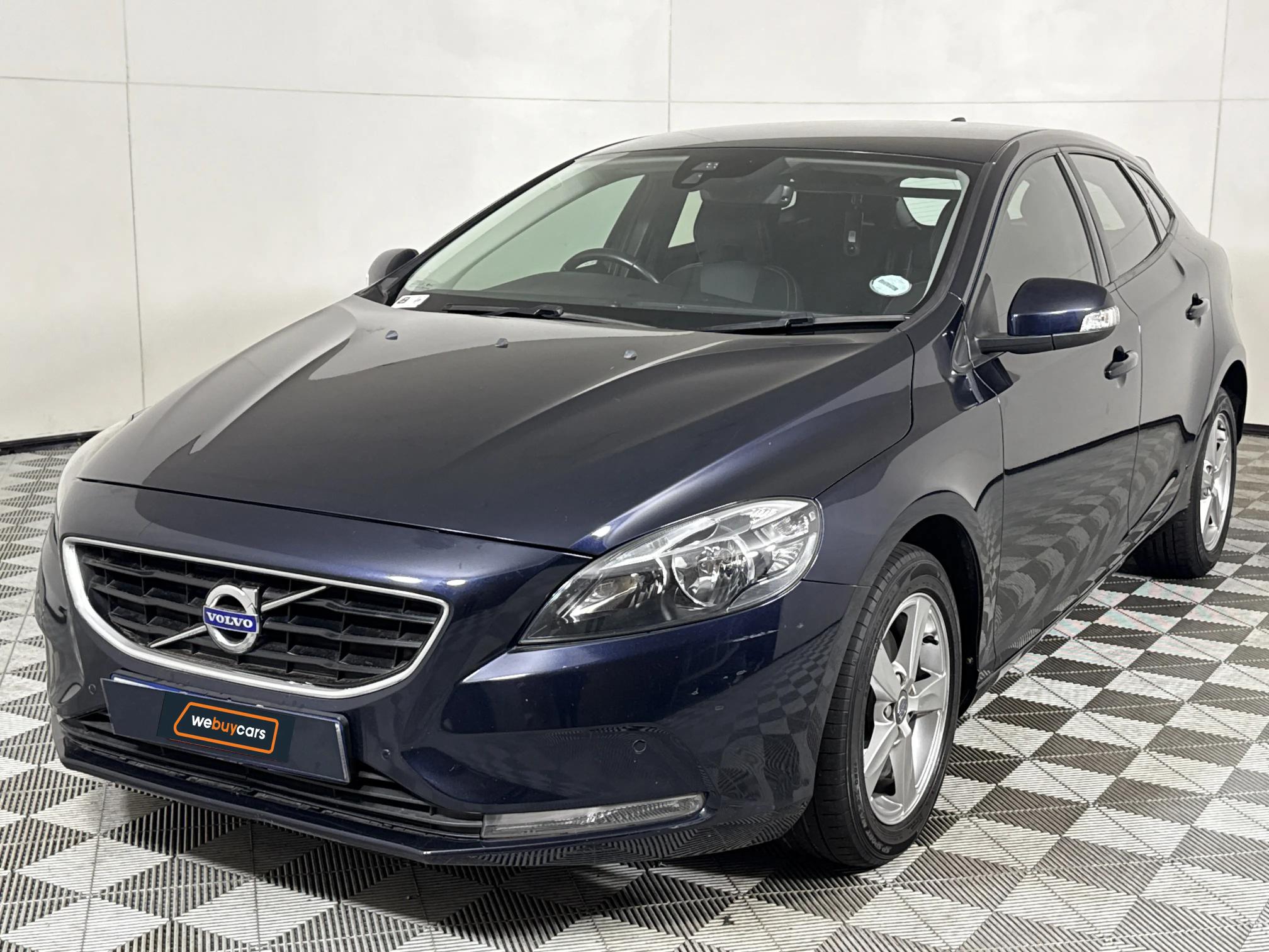 Volvo V40 T3 Kinetic