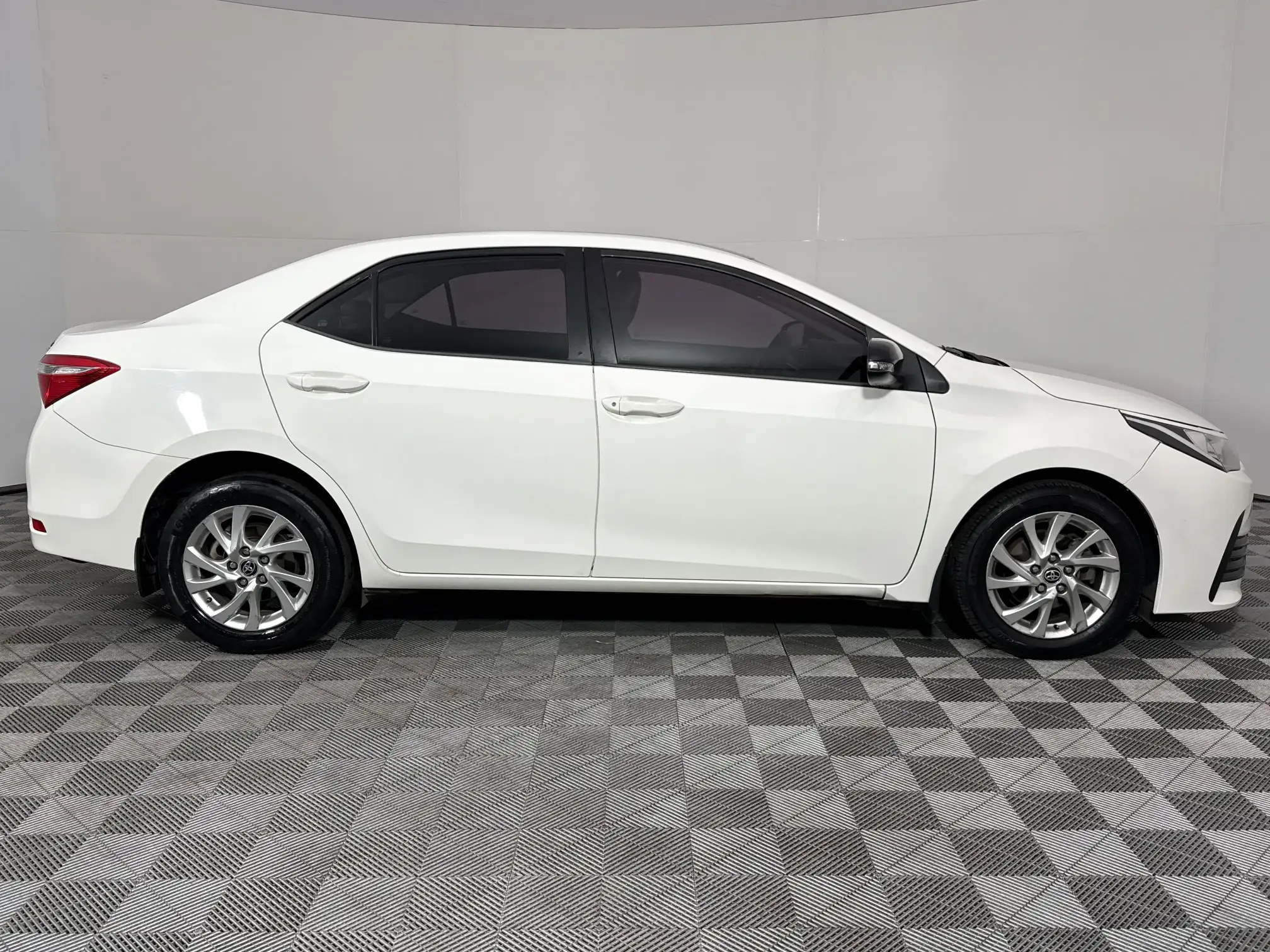 Toyota Corolla Quest
