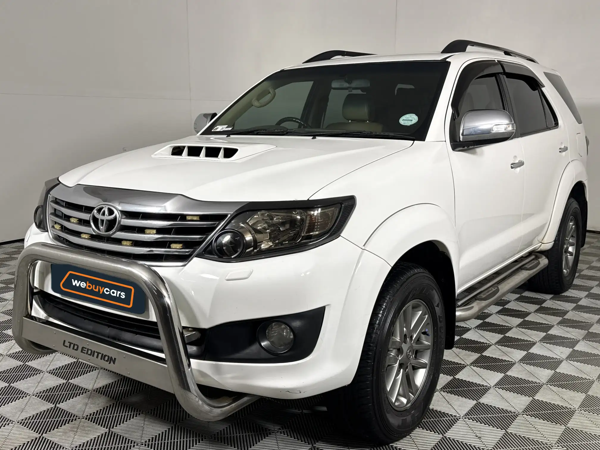 2013 Toyota Fortuner