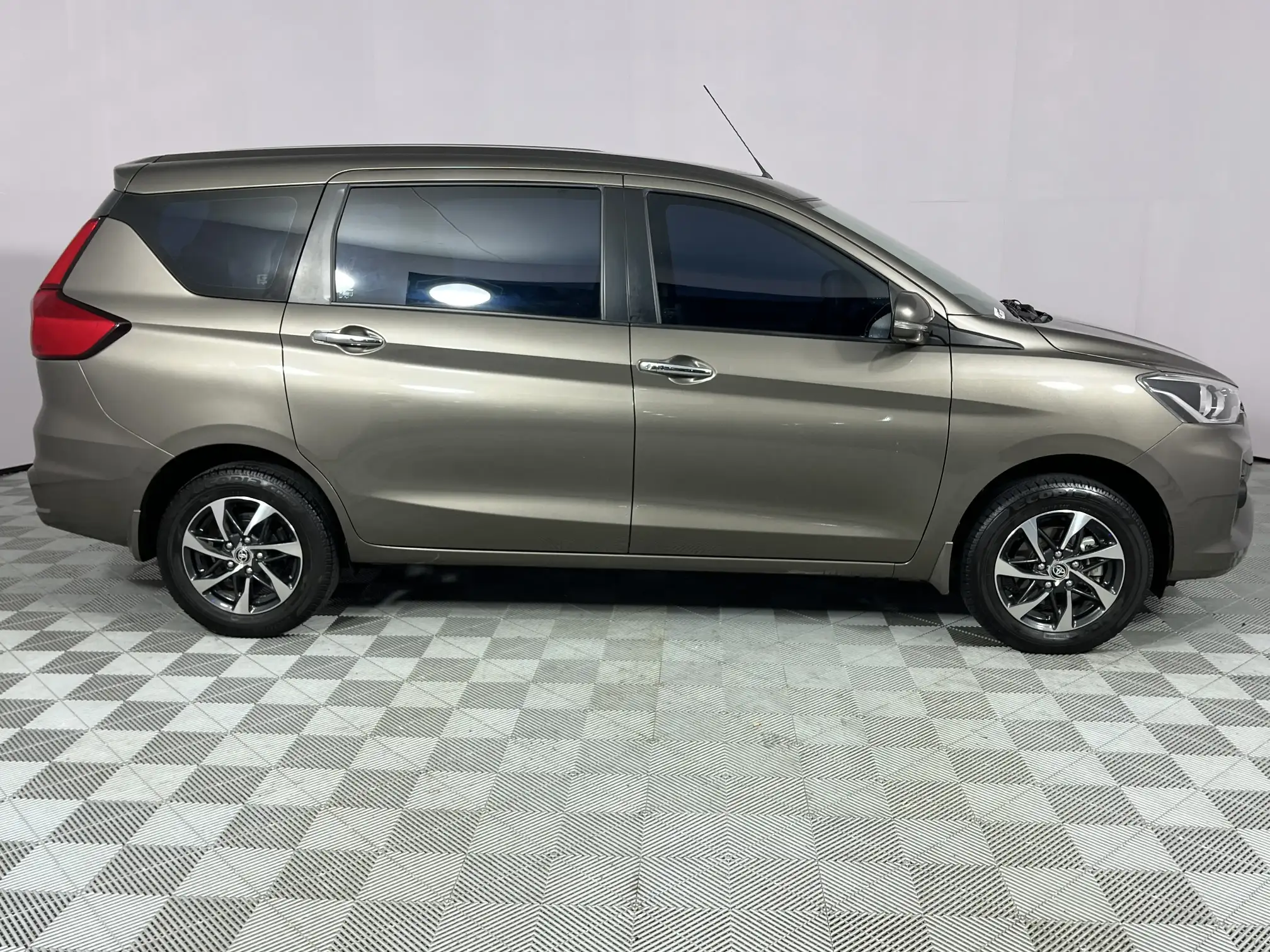 Toyota Rumion