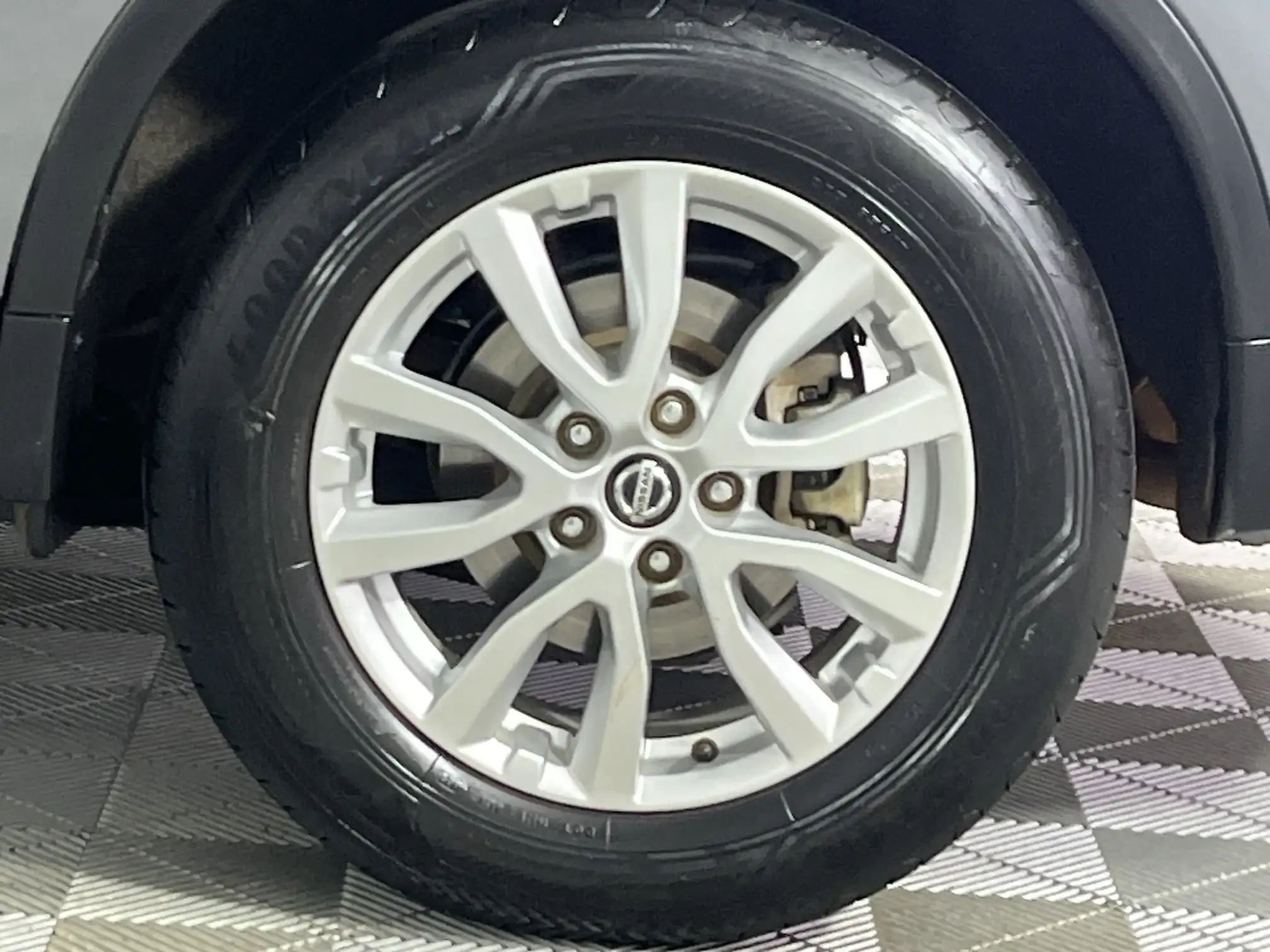 Nissan X Trail