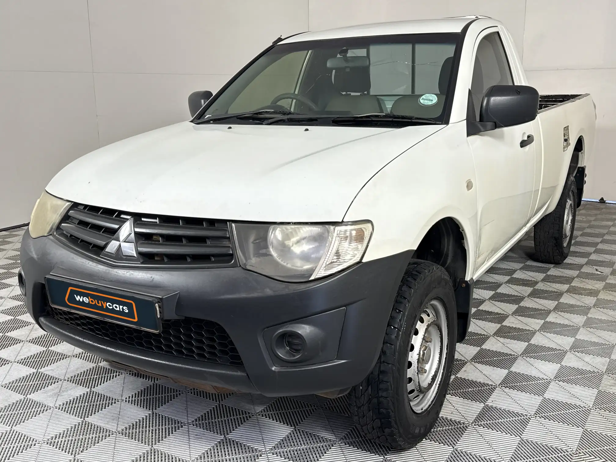 2013 Mitsubishi Triton