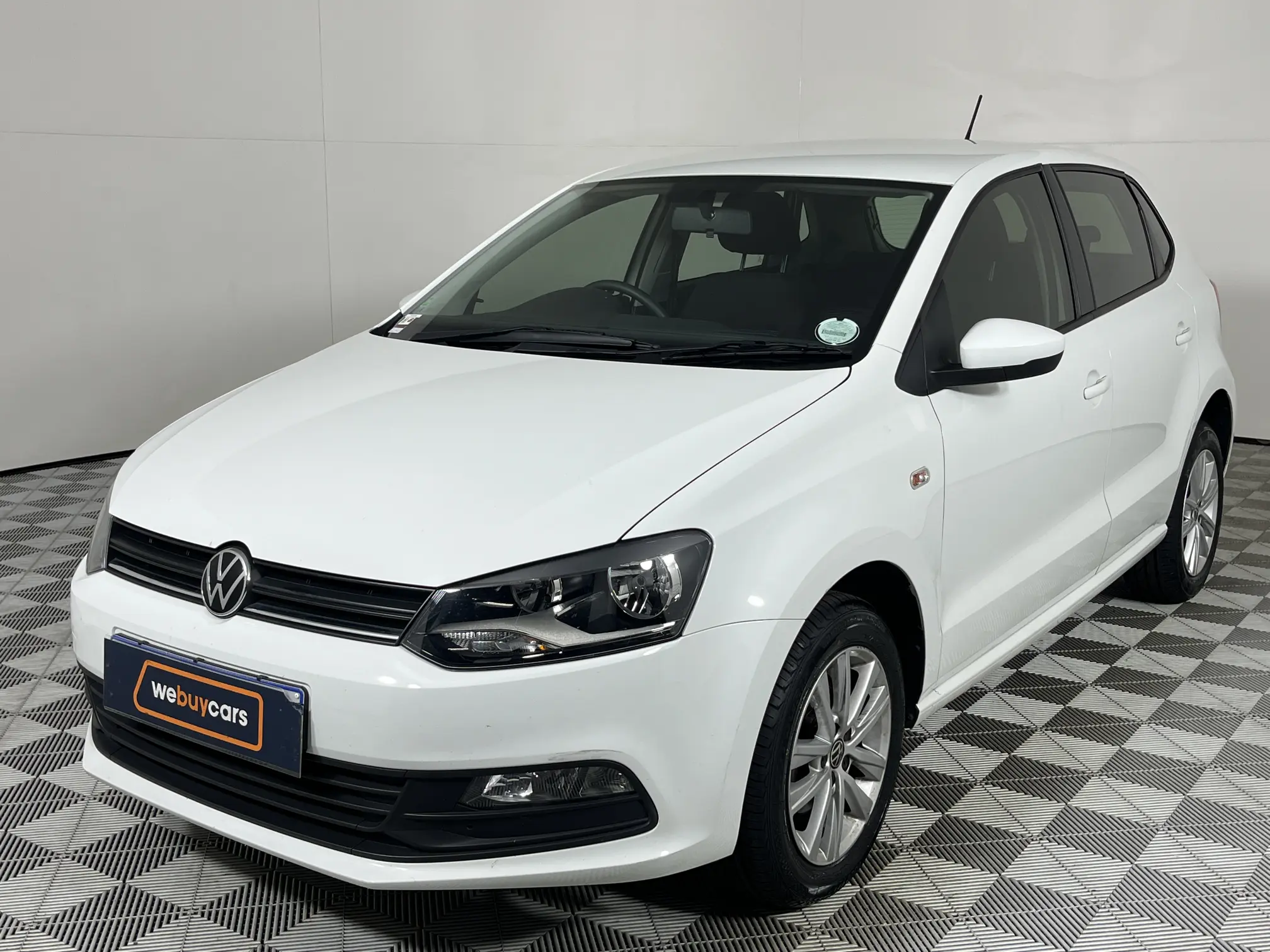 2022 Volkswagen Polo Vivo 1.6 Comfortline TIP (5dr)