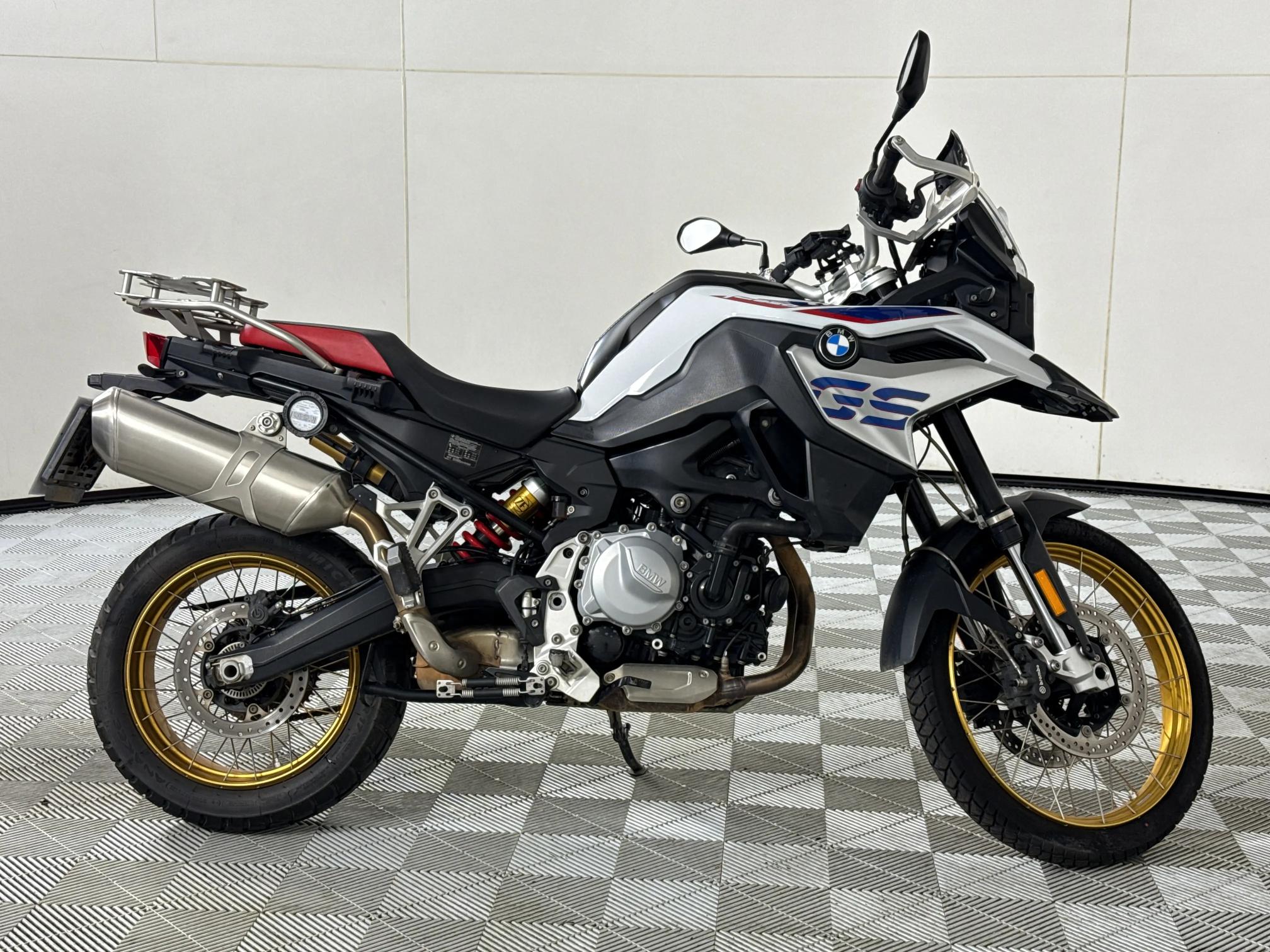 BMW F850GS