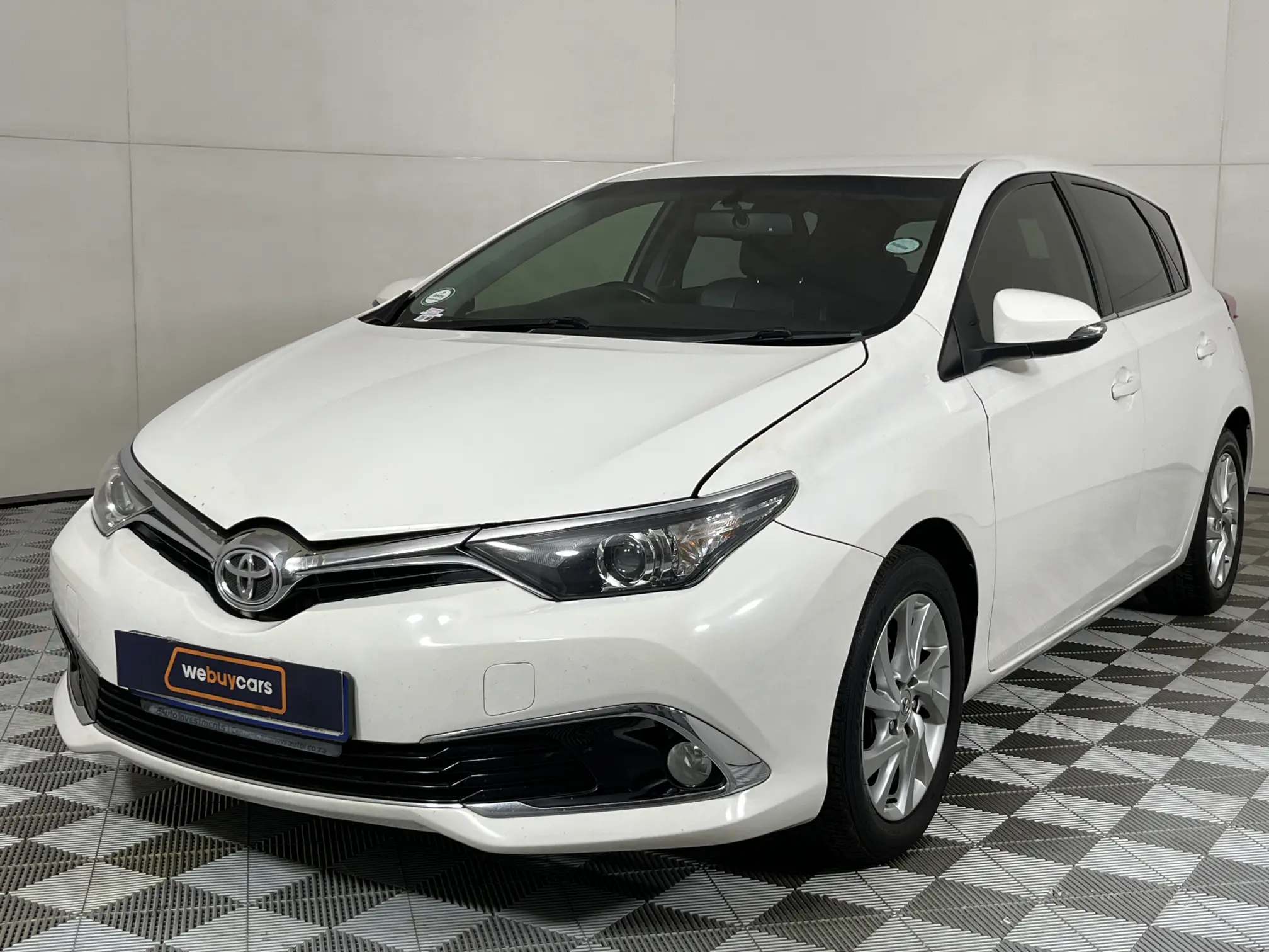 2015 Toyota Auris 1.6 XR CVT