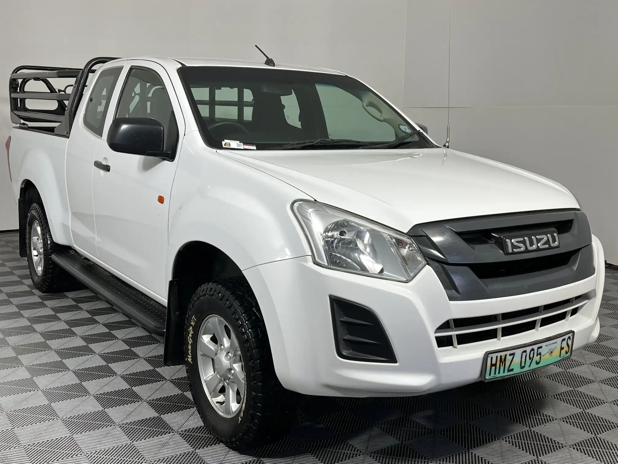 Isuzu D-MAX