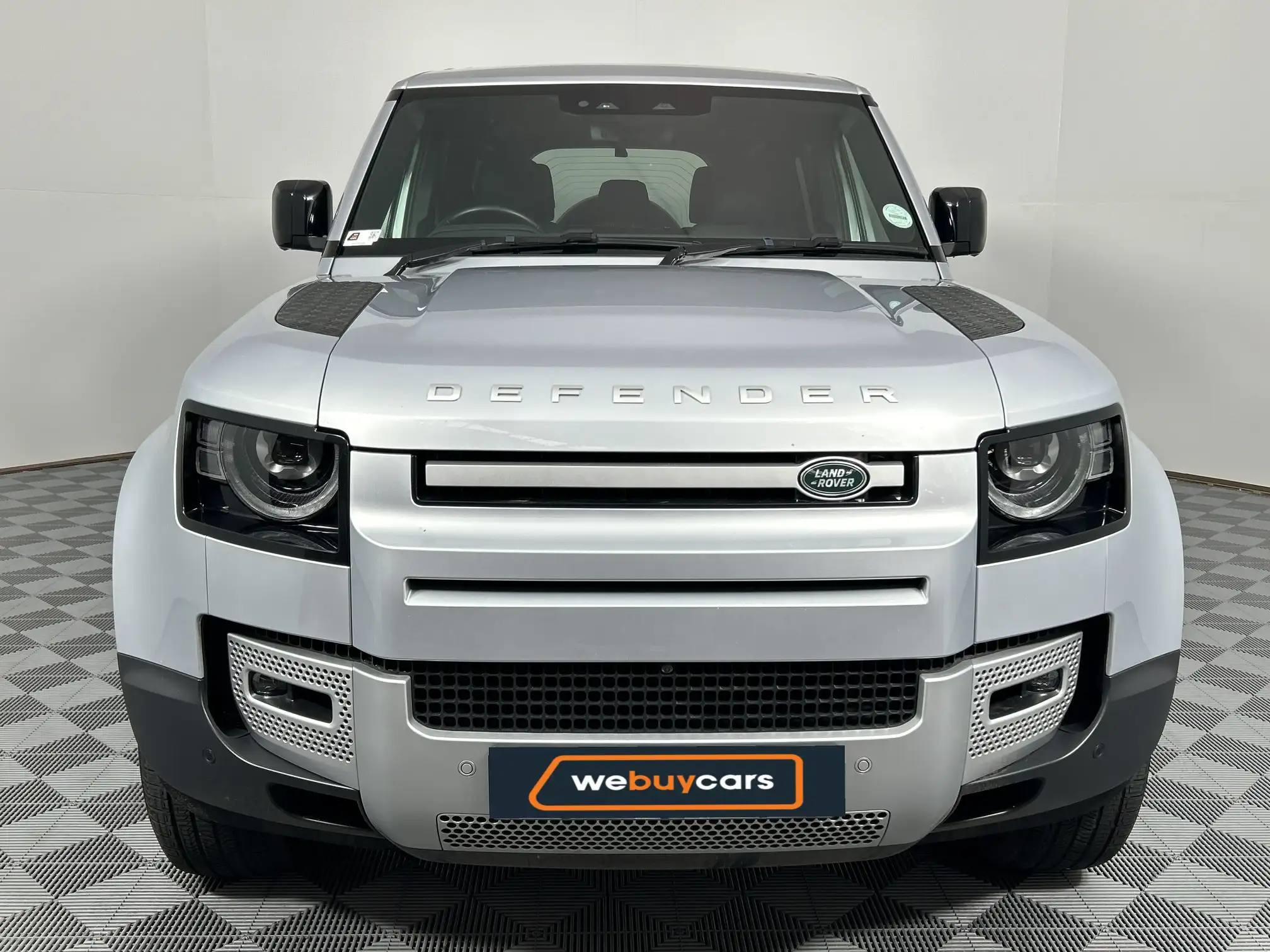 Land Rover Defender 110