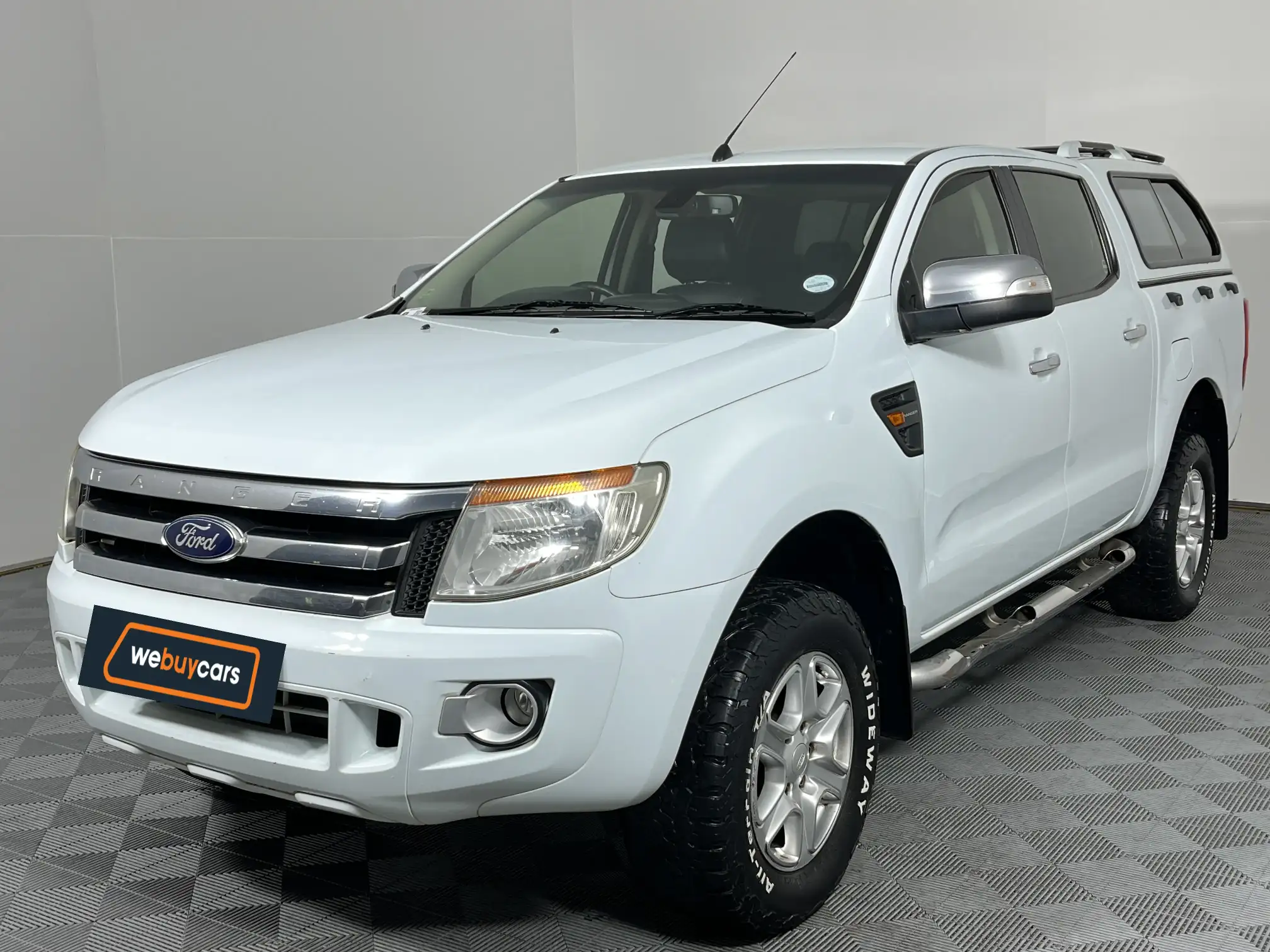 2015 Ford Ranger 3.2tdci XLT Auto Pick Up Double Cab at Montana (GP) for sale R169000