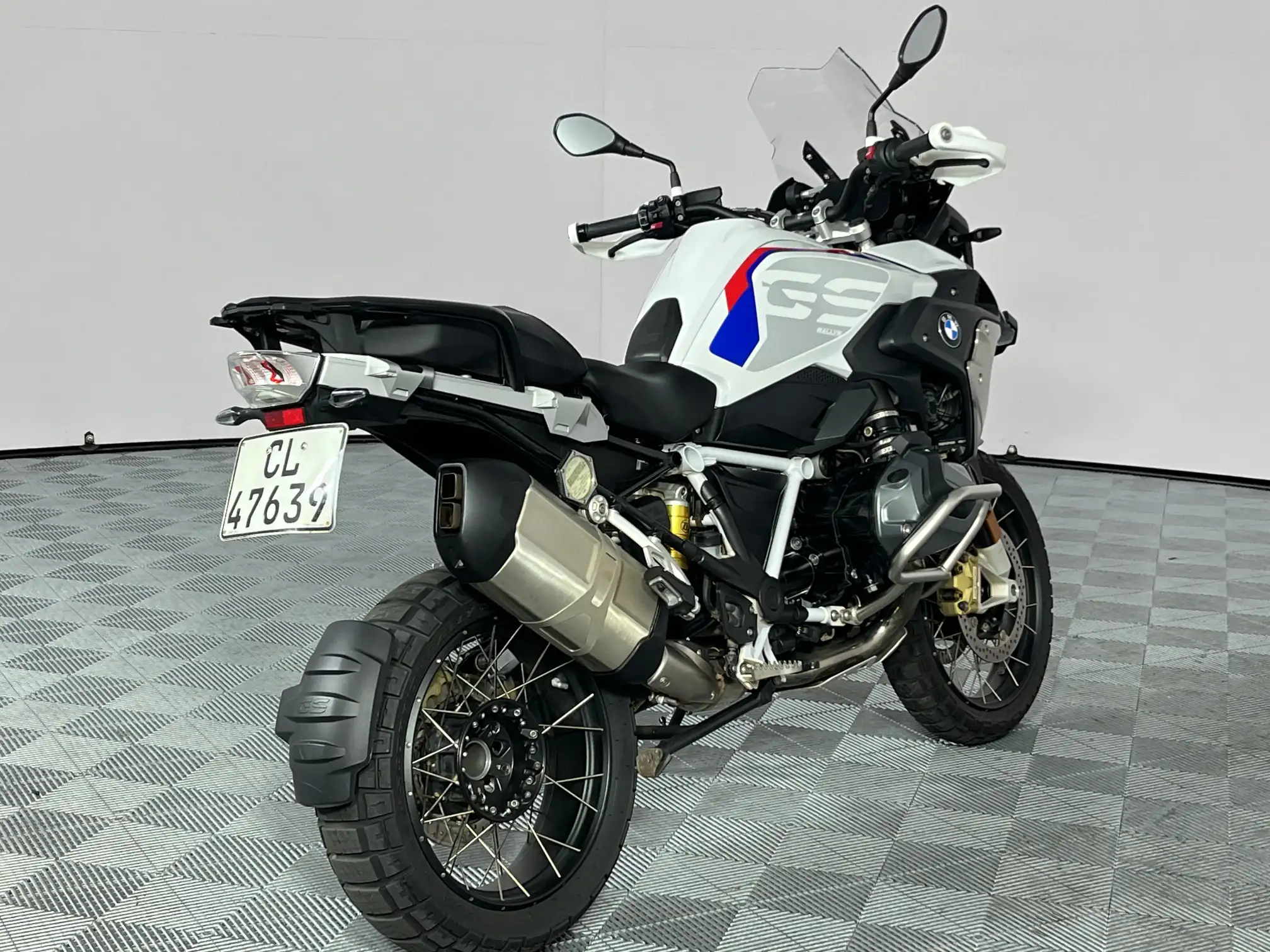 BMW R Series