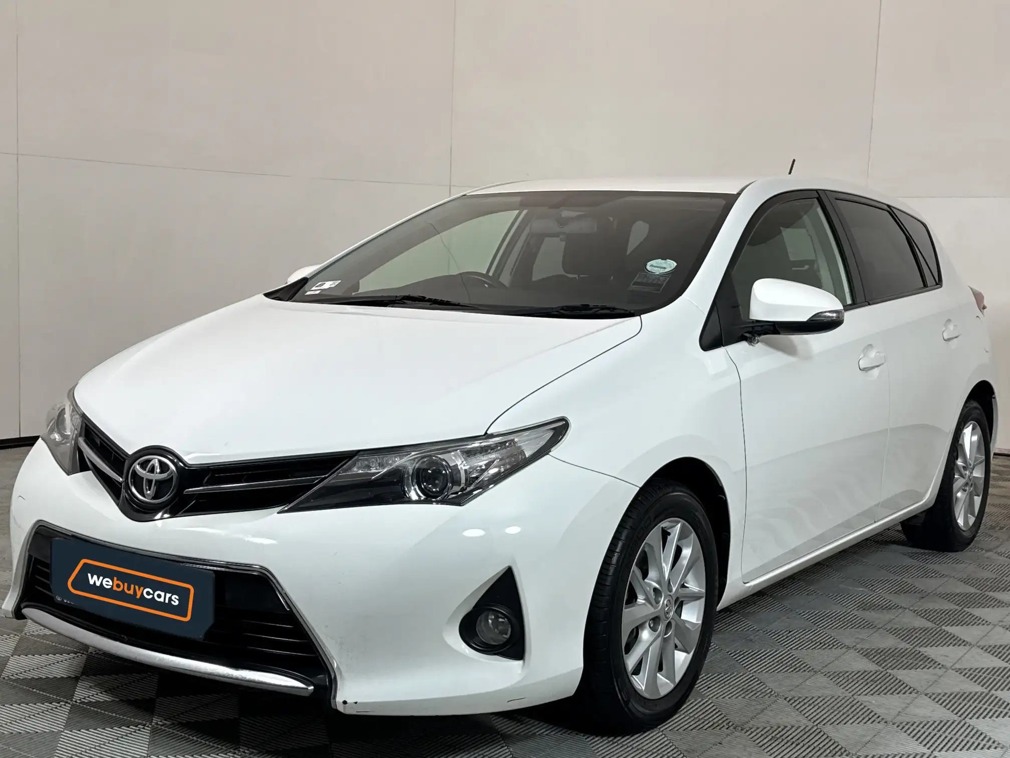 2015 Toyota Auris