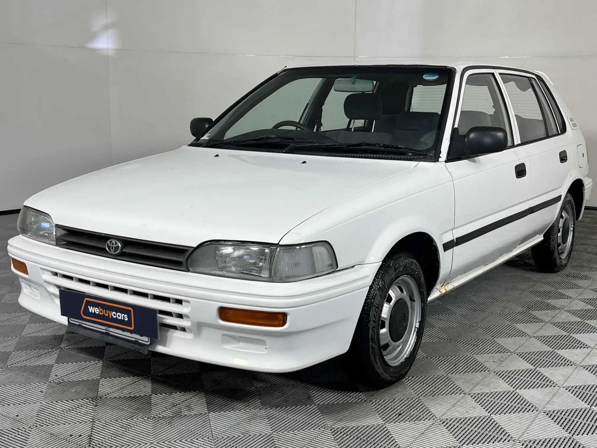 2000 Toyota Tazz 130