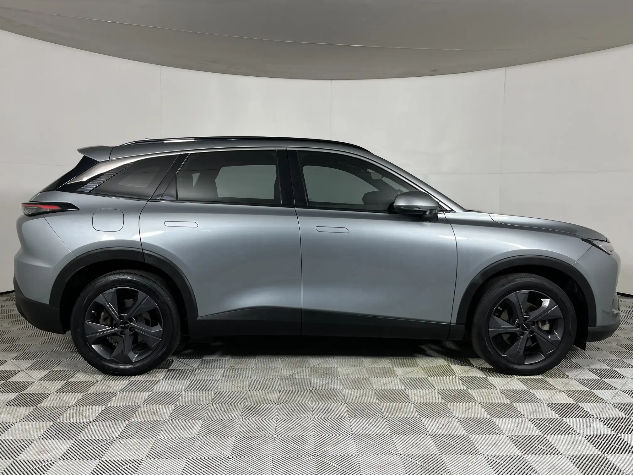 Baic X55