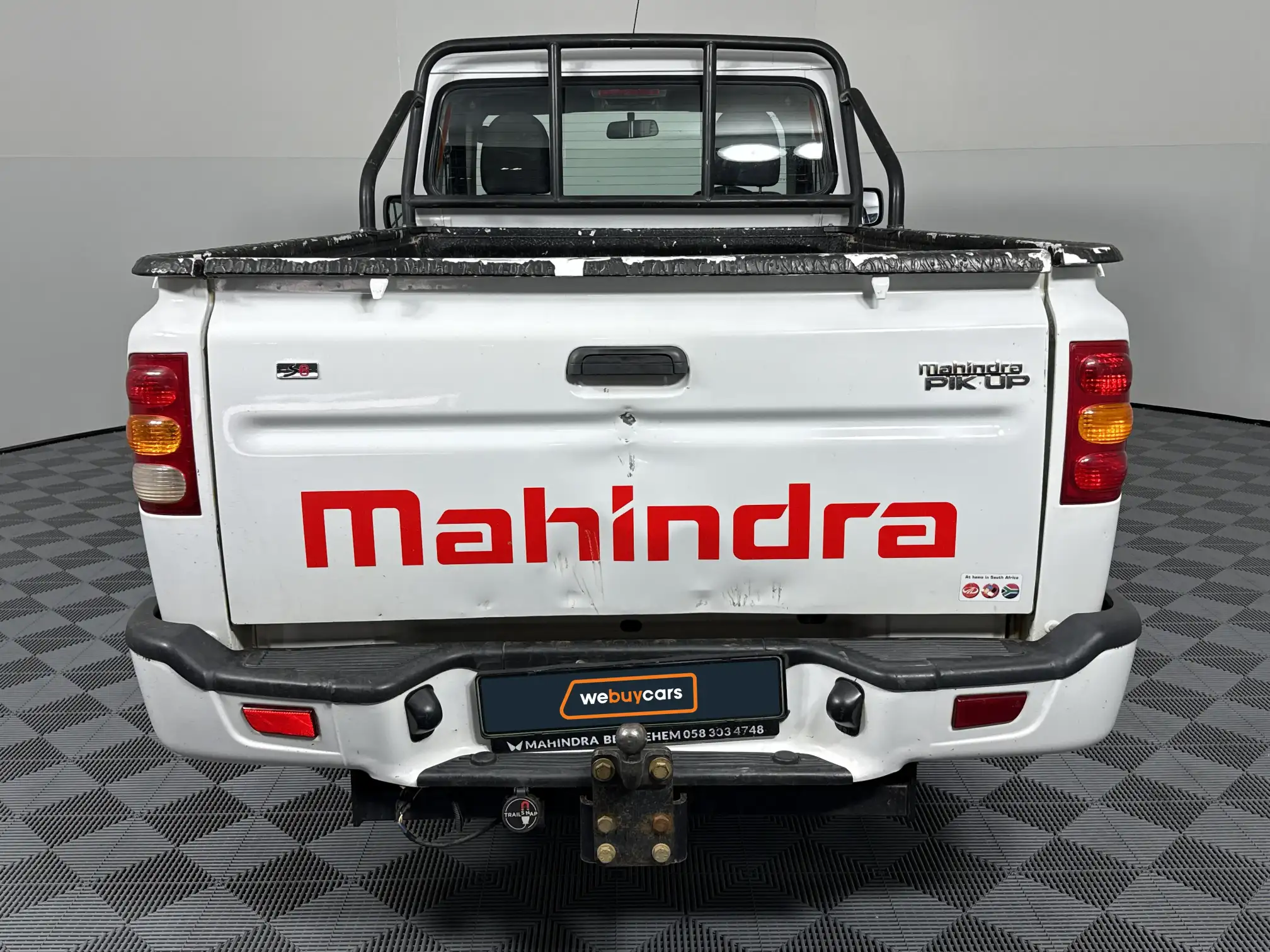 Mahindra PIK UP