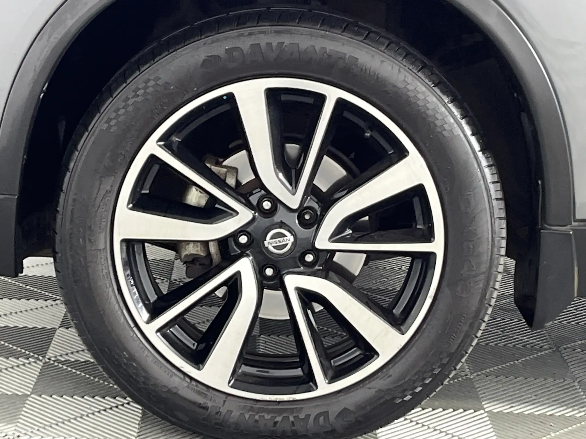 Nissan X Trail