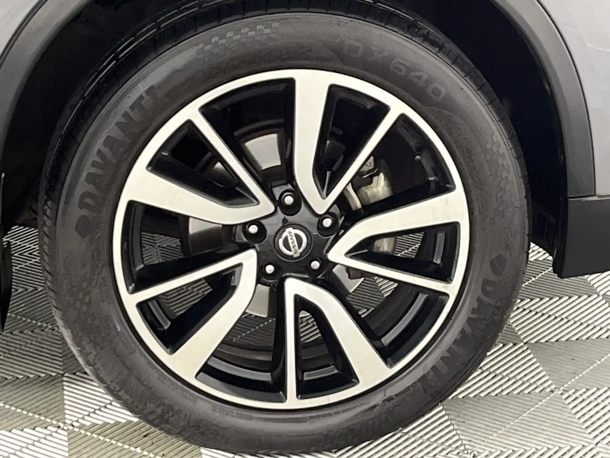 Nissan X Trail