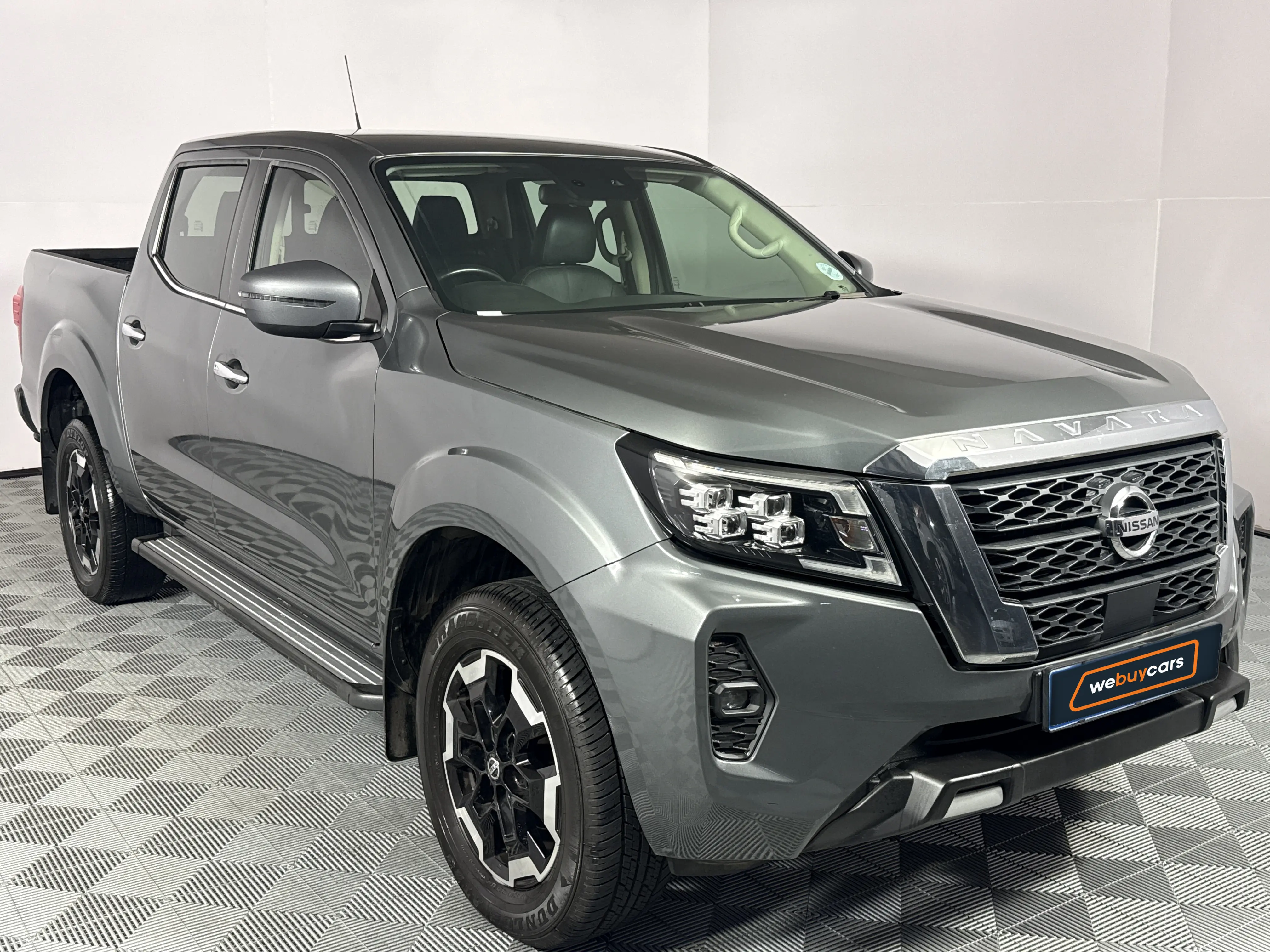 2023 Nissan Navara 2.5ddti Le/le Plus Auto Double Cab Pick Up, photo 3