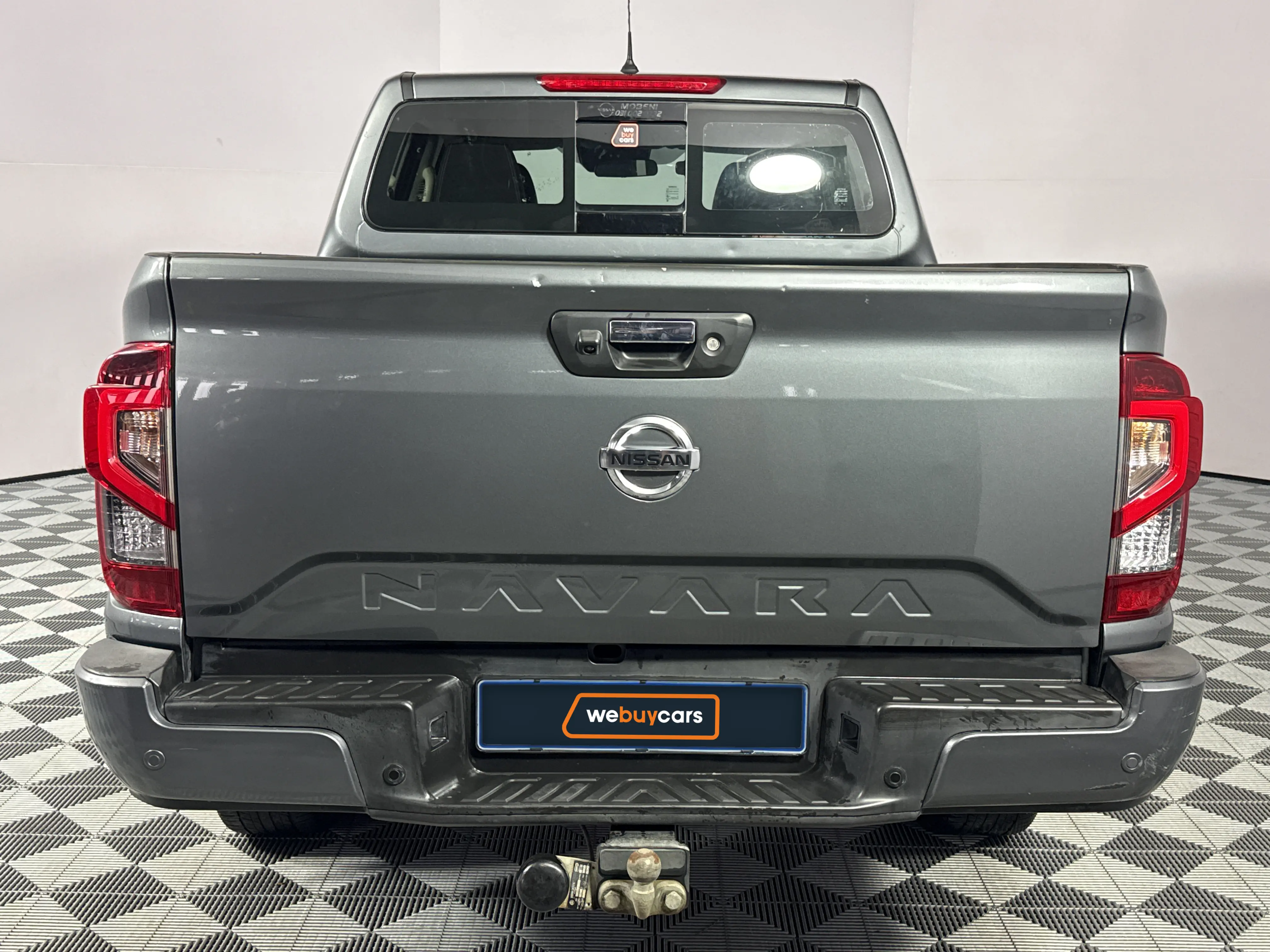 2023 Nissan Navara 2.5ddti Le/le Plus Auto Double Cab Pick Up, photo 5
