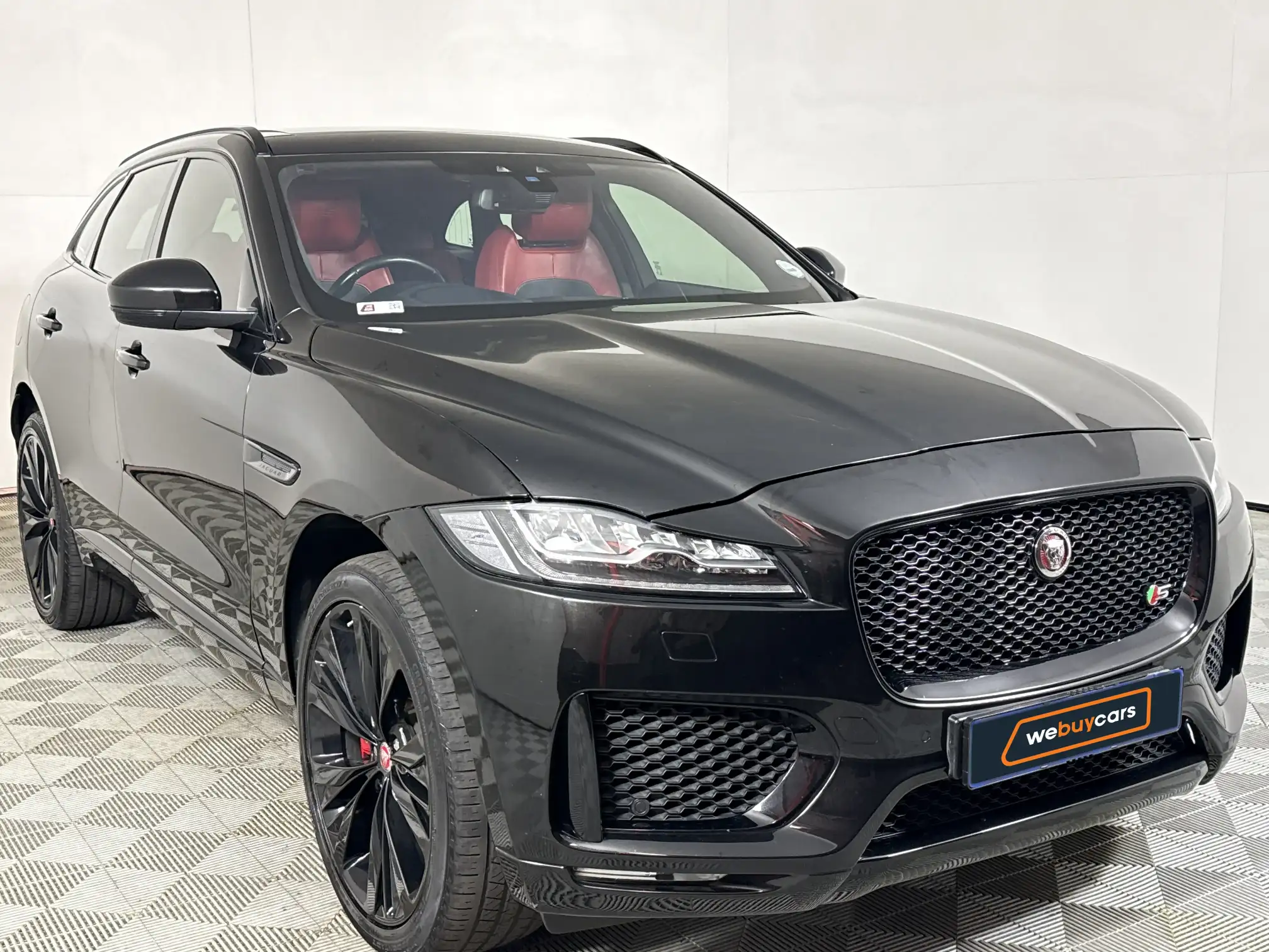 Jaguar F-Pace