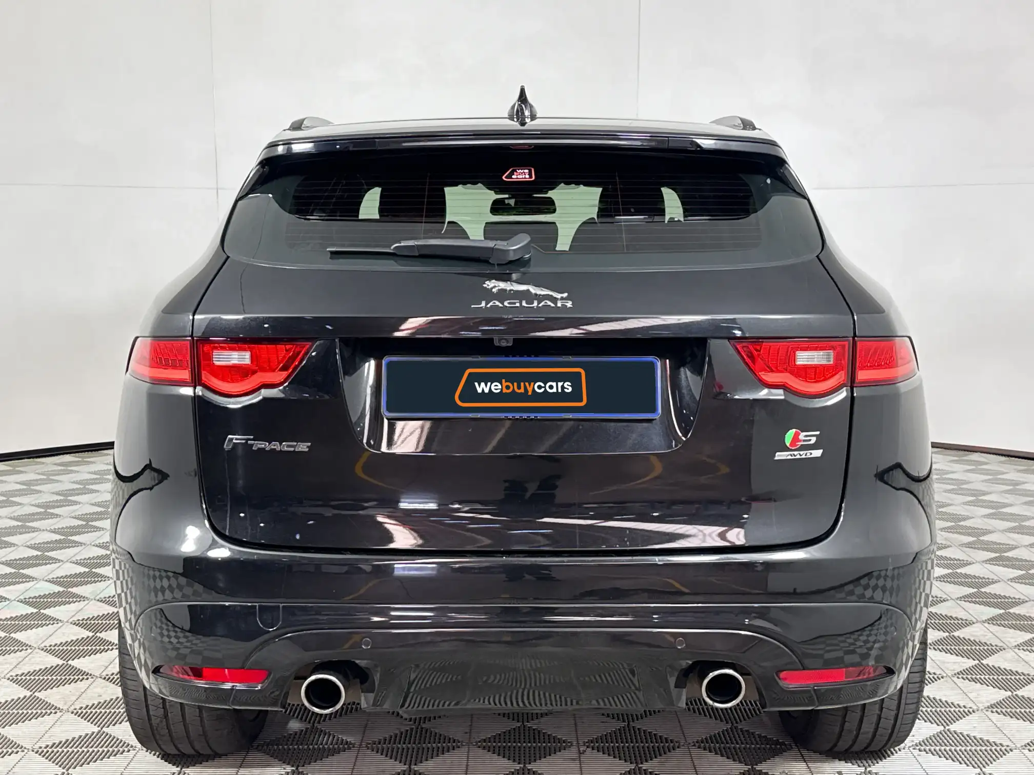 Jaguar F-Pace