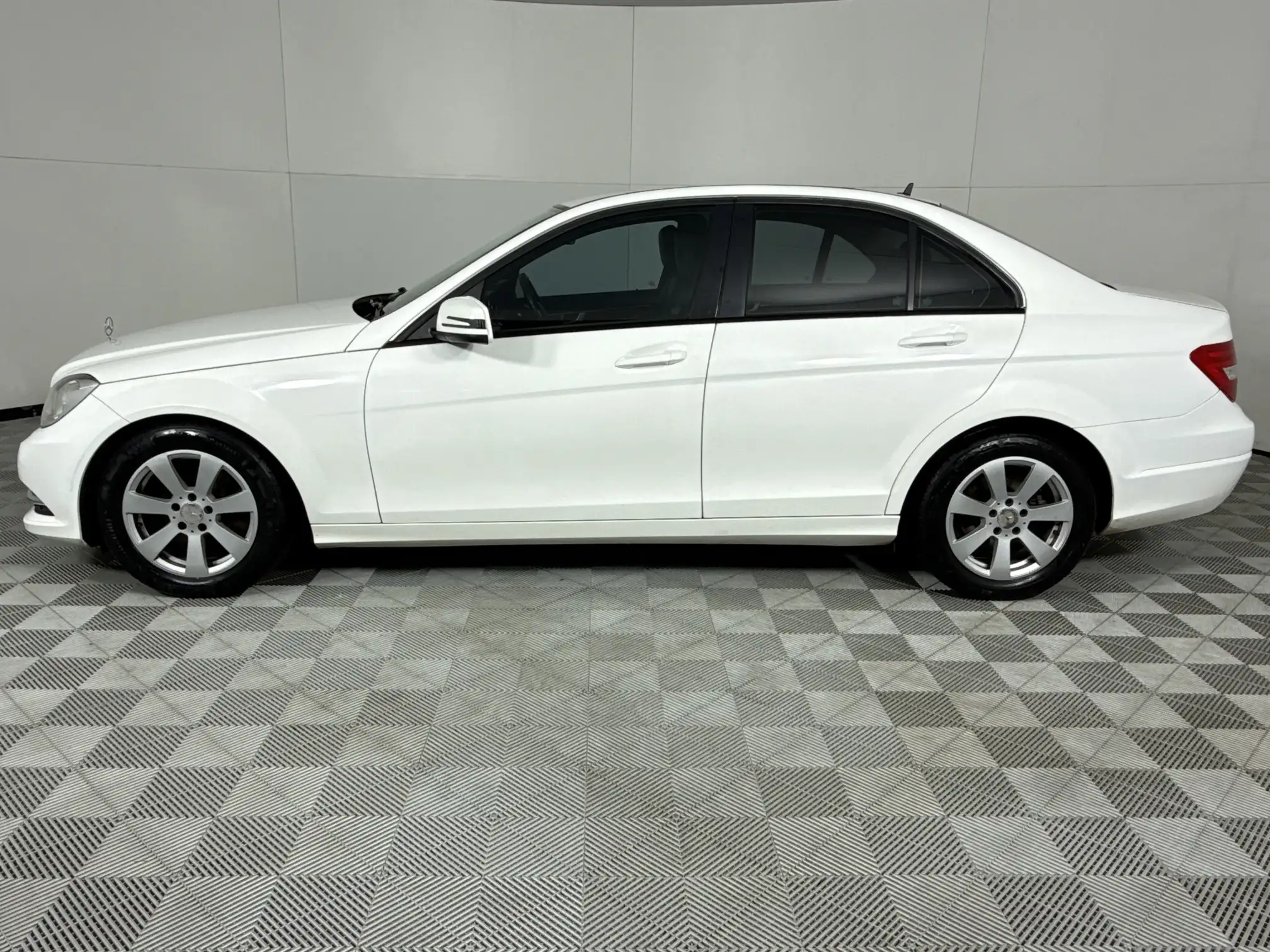 Mercedes-Benz C Class Sedan