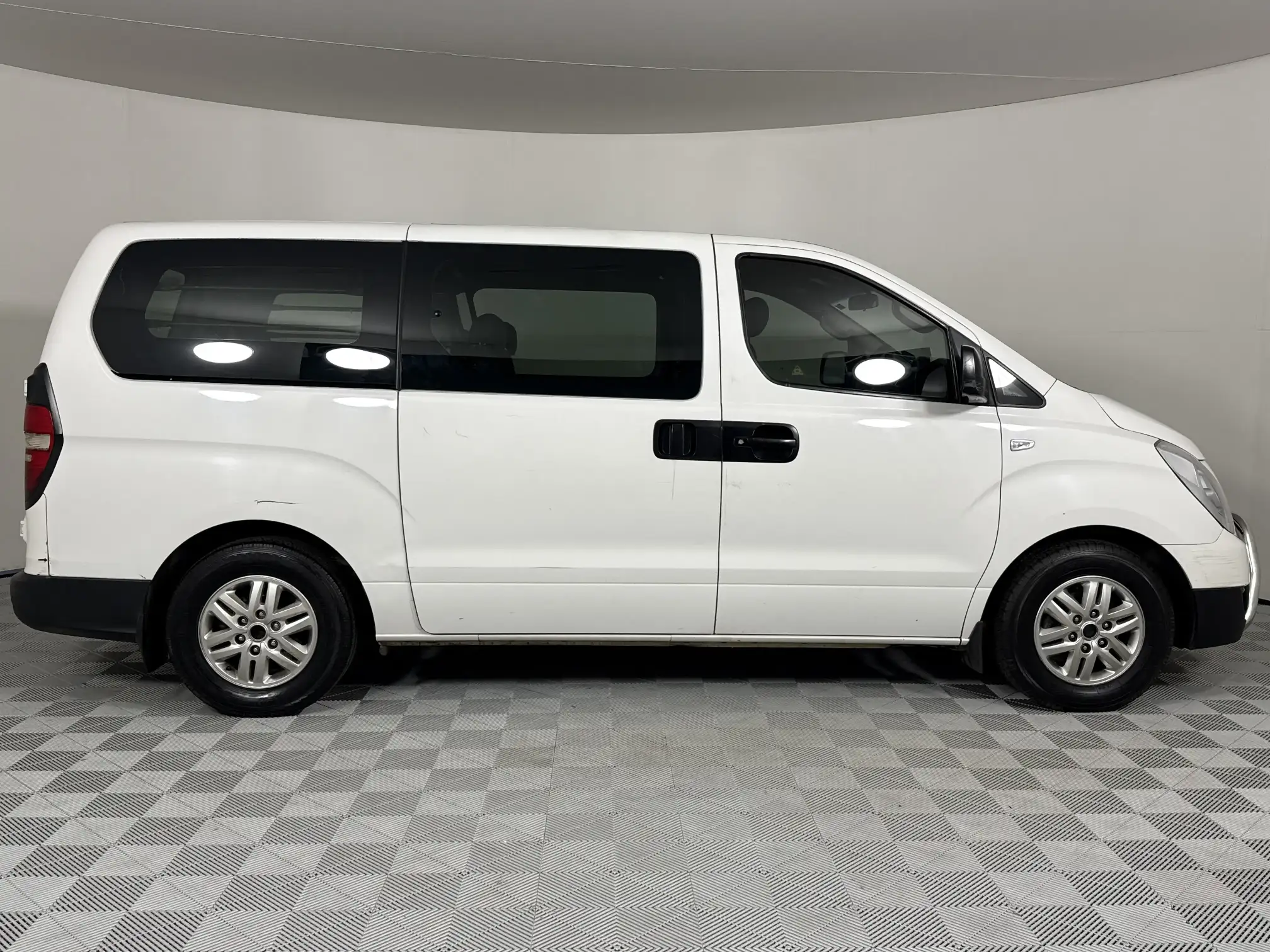 Hyundai H1