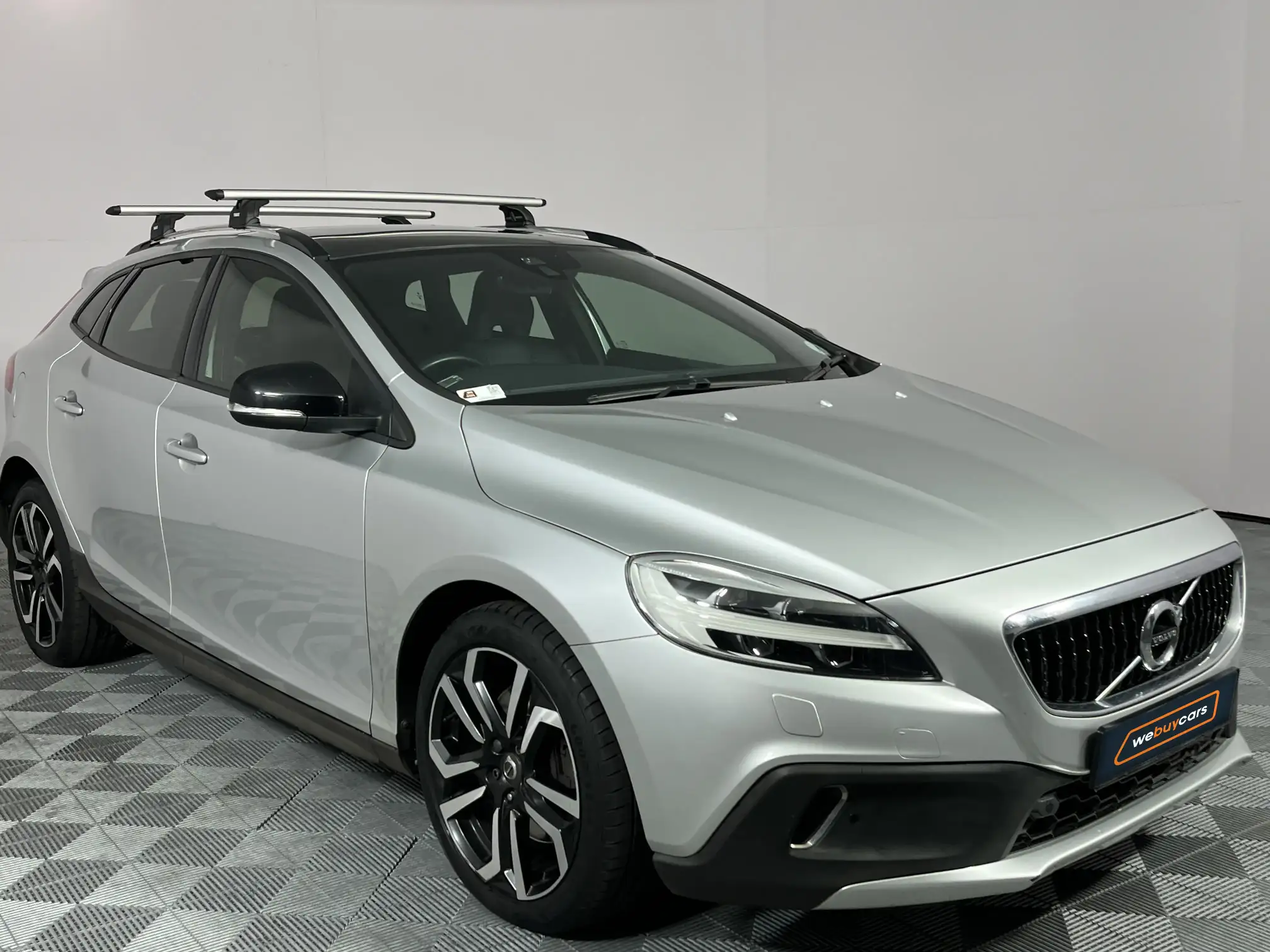 Volvo V40