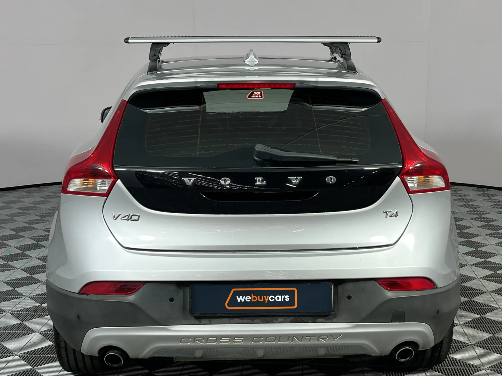 Volvo V40