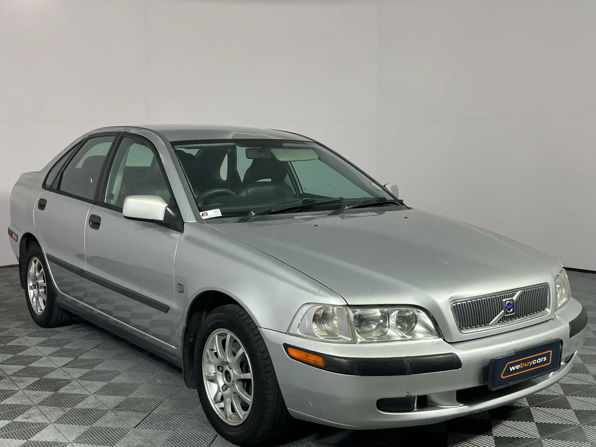 Volvo S40