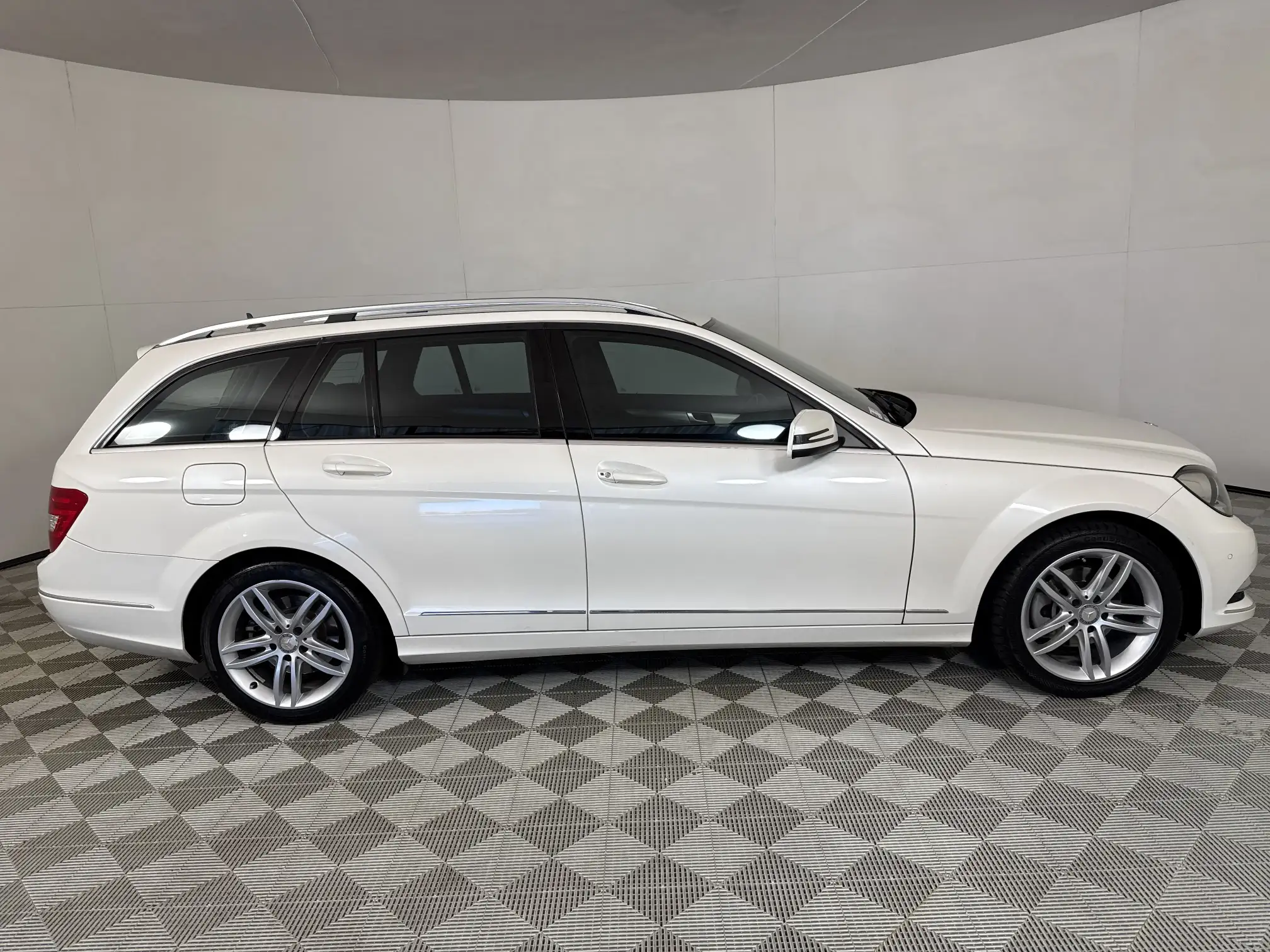 Mercedes-Benz C Class Estate