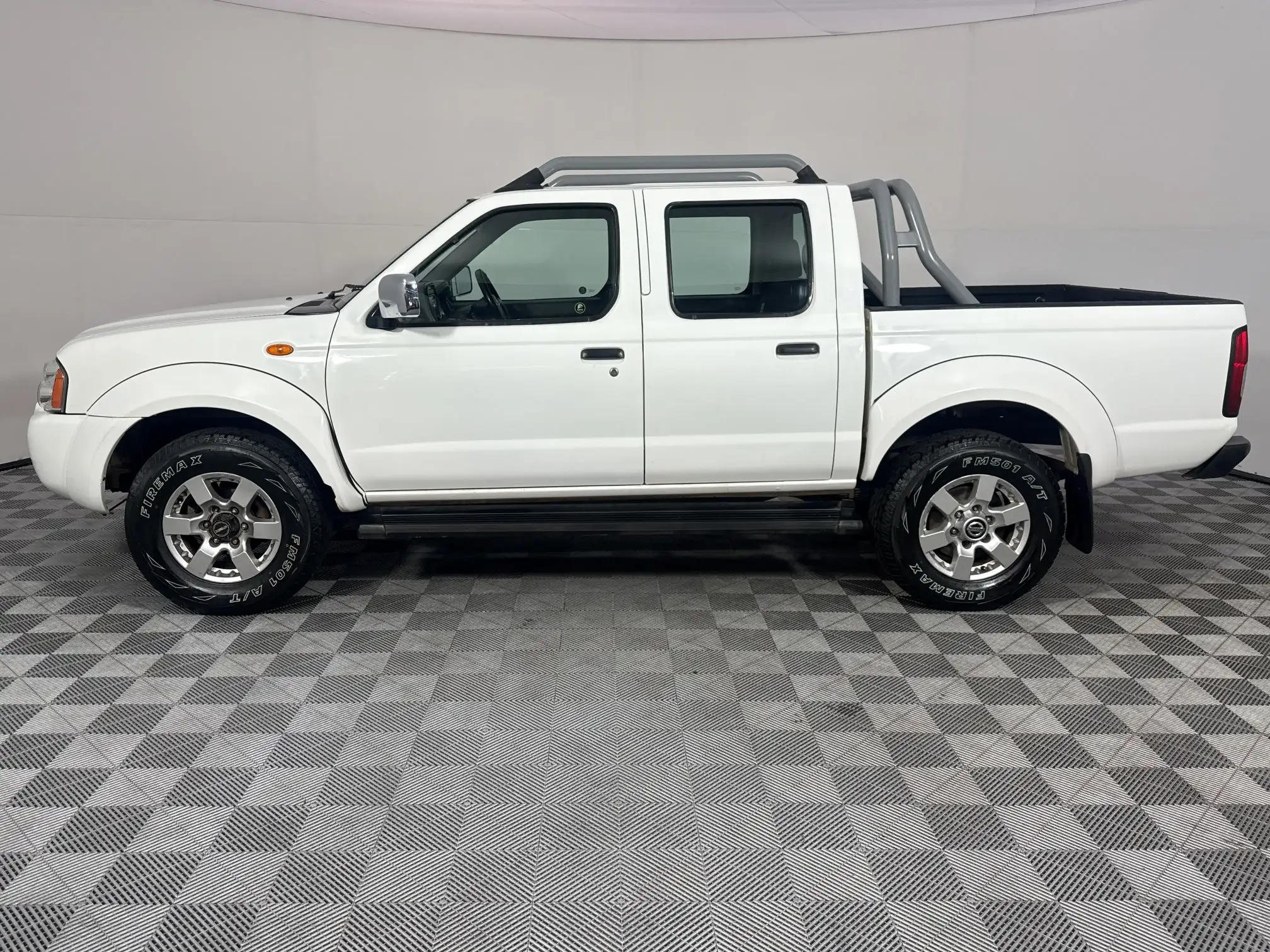 Nissan Hardbody