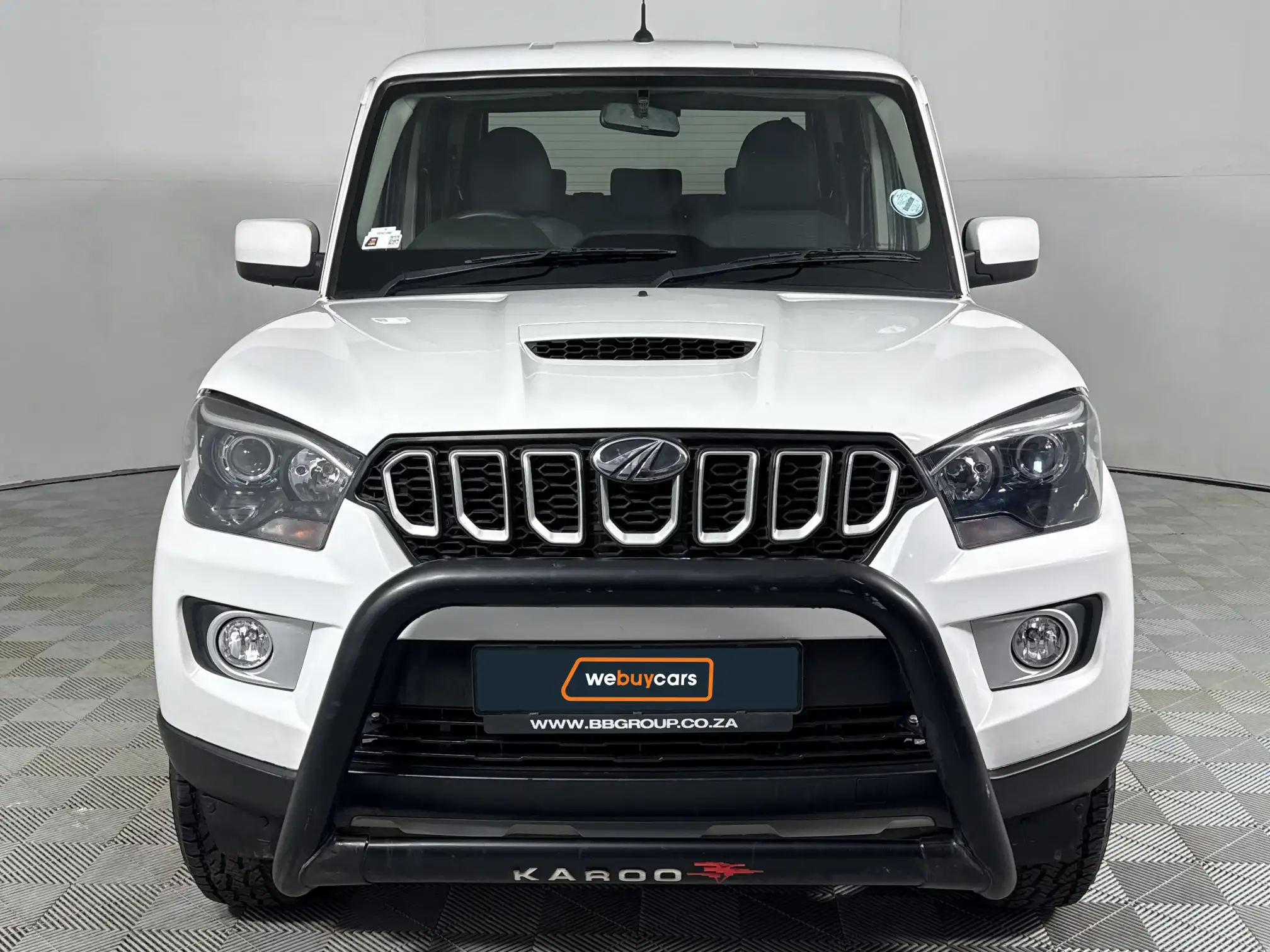 Mahindra PIK UP