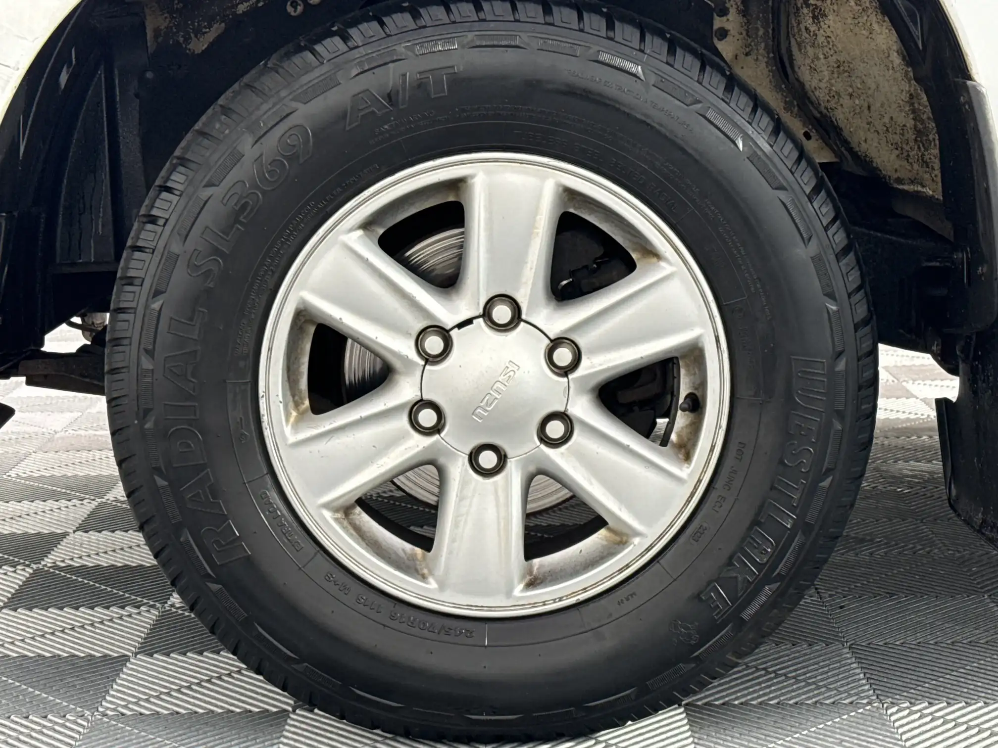 Isuzu KB