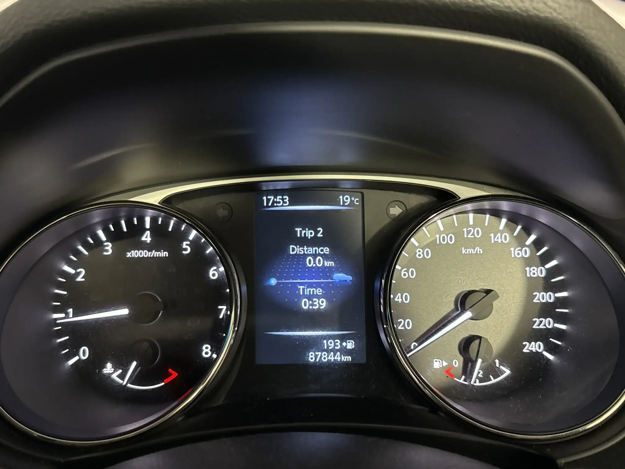 Nissan X Trail