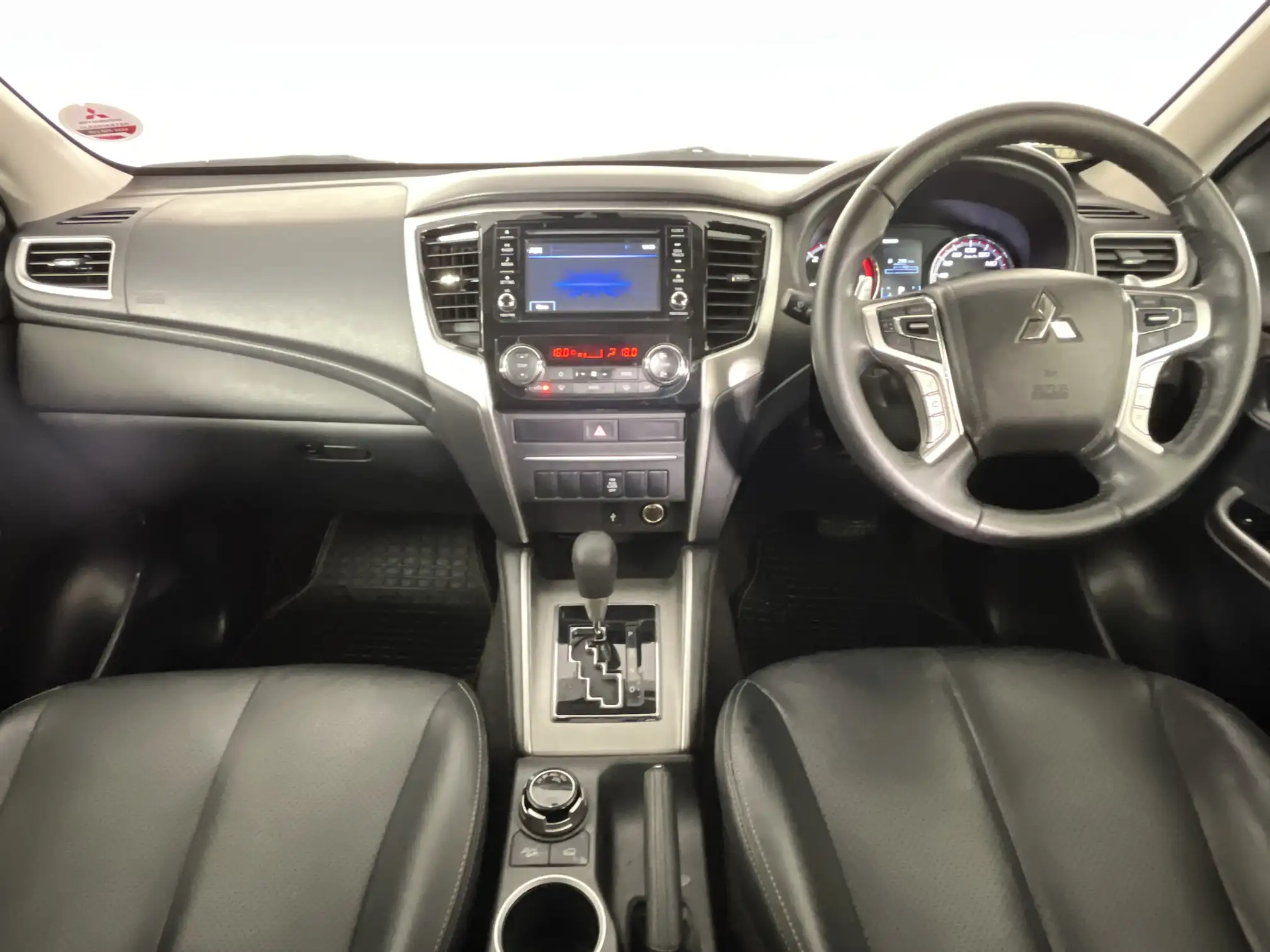 Mitsubishi Triton